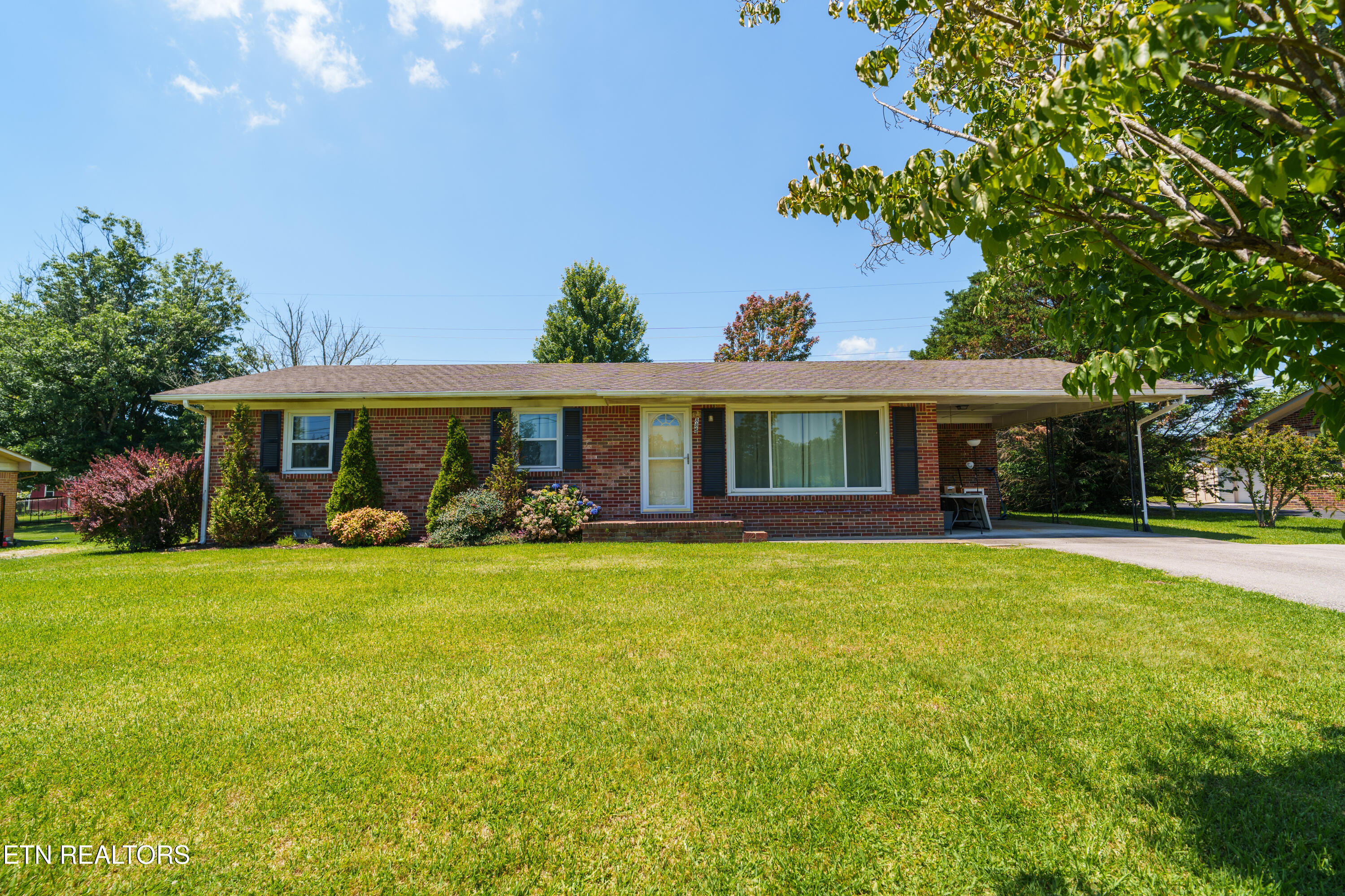 885 Southgate Drive Cookeville TN 38501