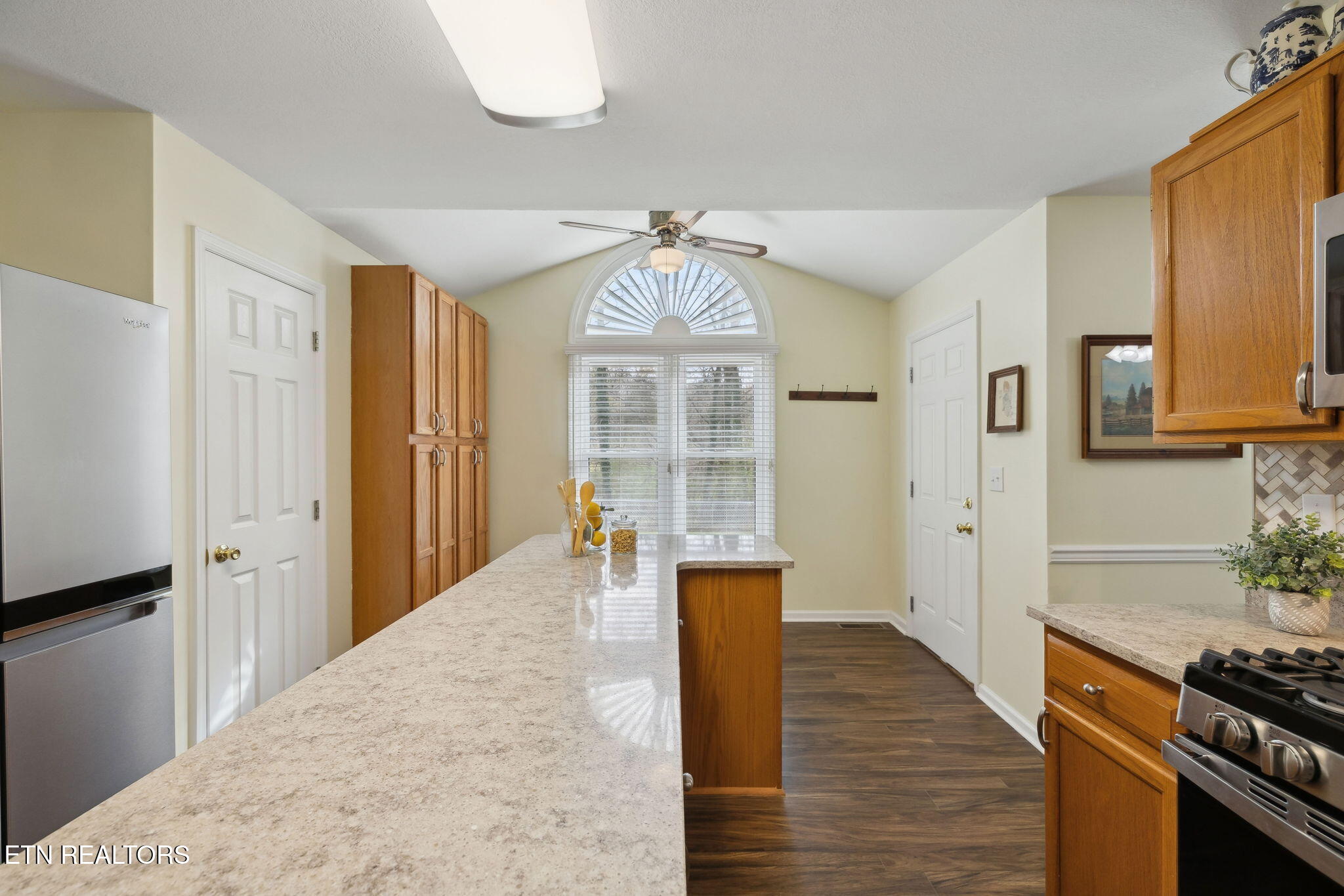 103 Nelson Place Harriman TN 37748