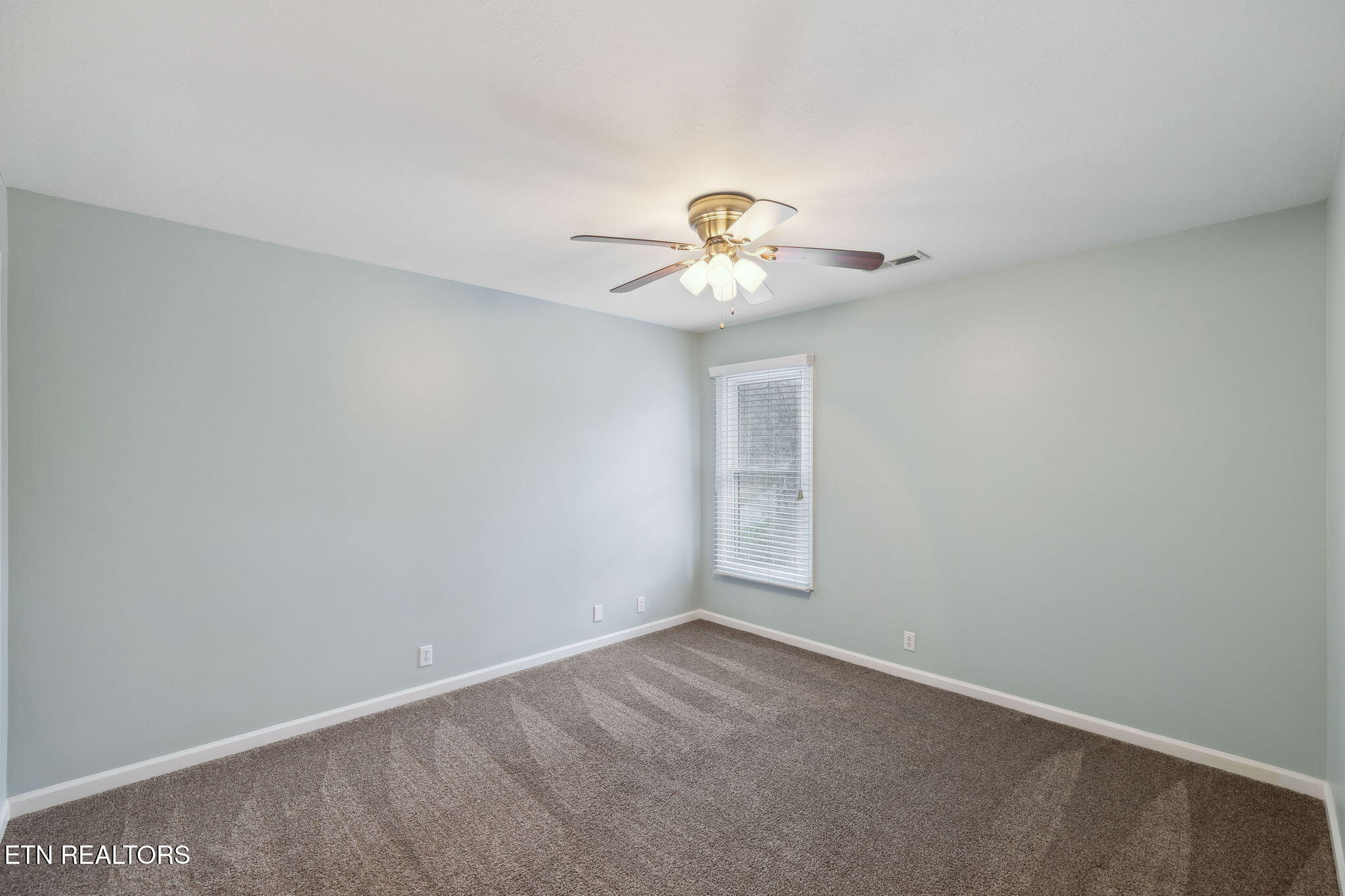 103 Nelson Place Harriman TN 37748