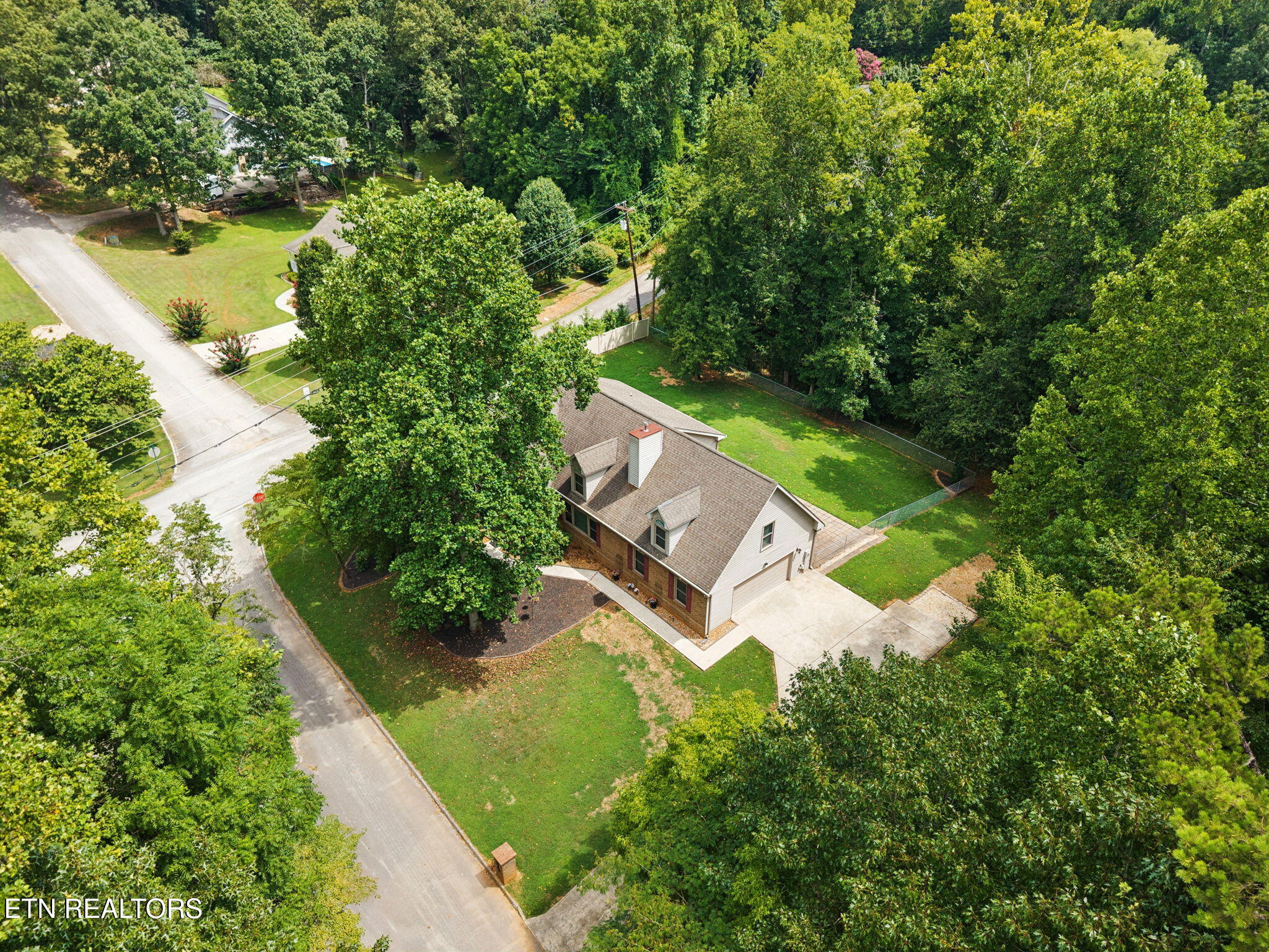 103 Nelson Place Harriman TN 37748