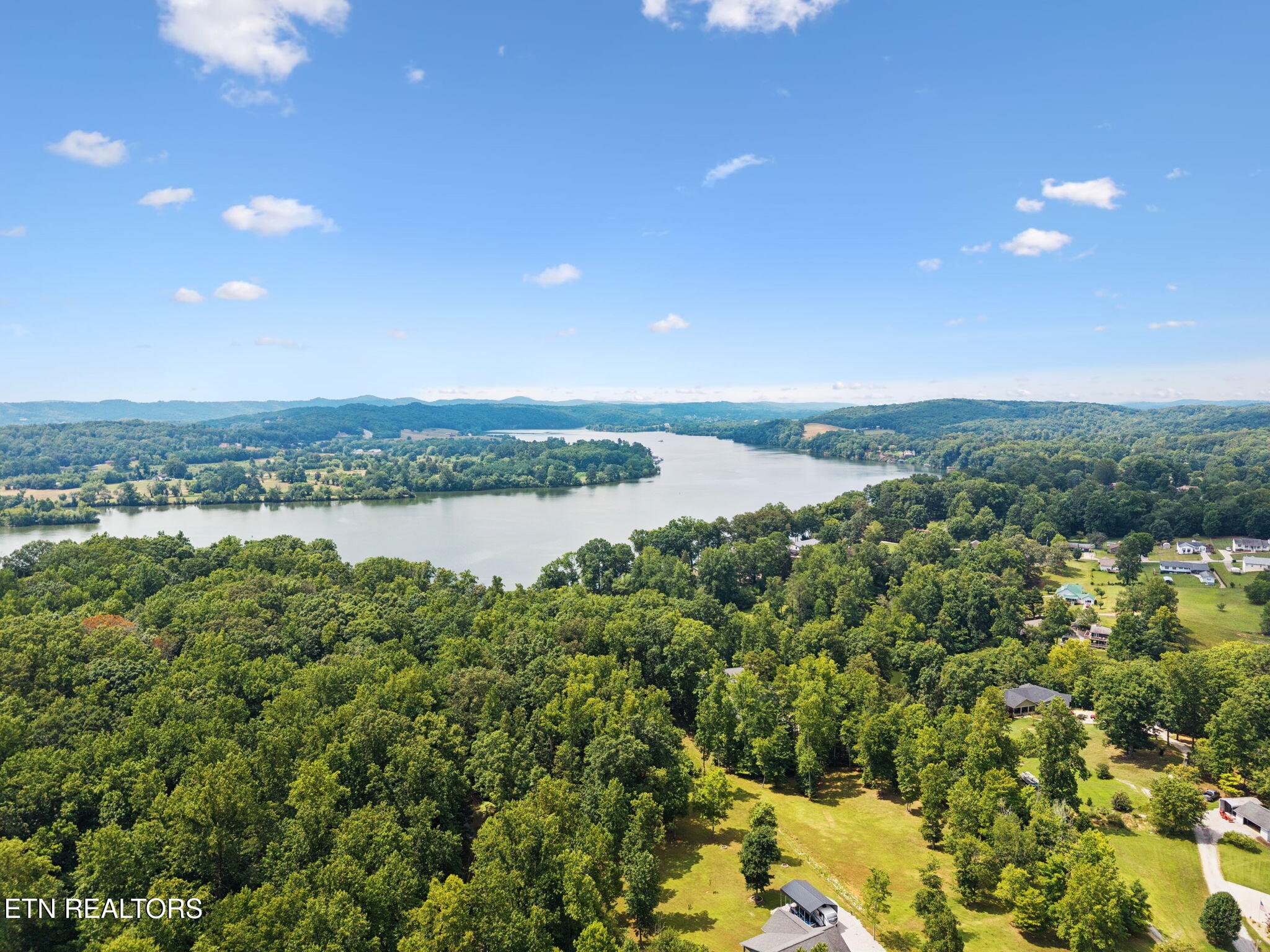 103 Nelson Place Harriman TN 37748