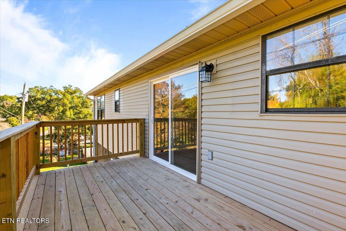 811 S 15th Street Lafollette TN 37766