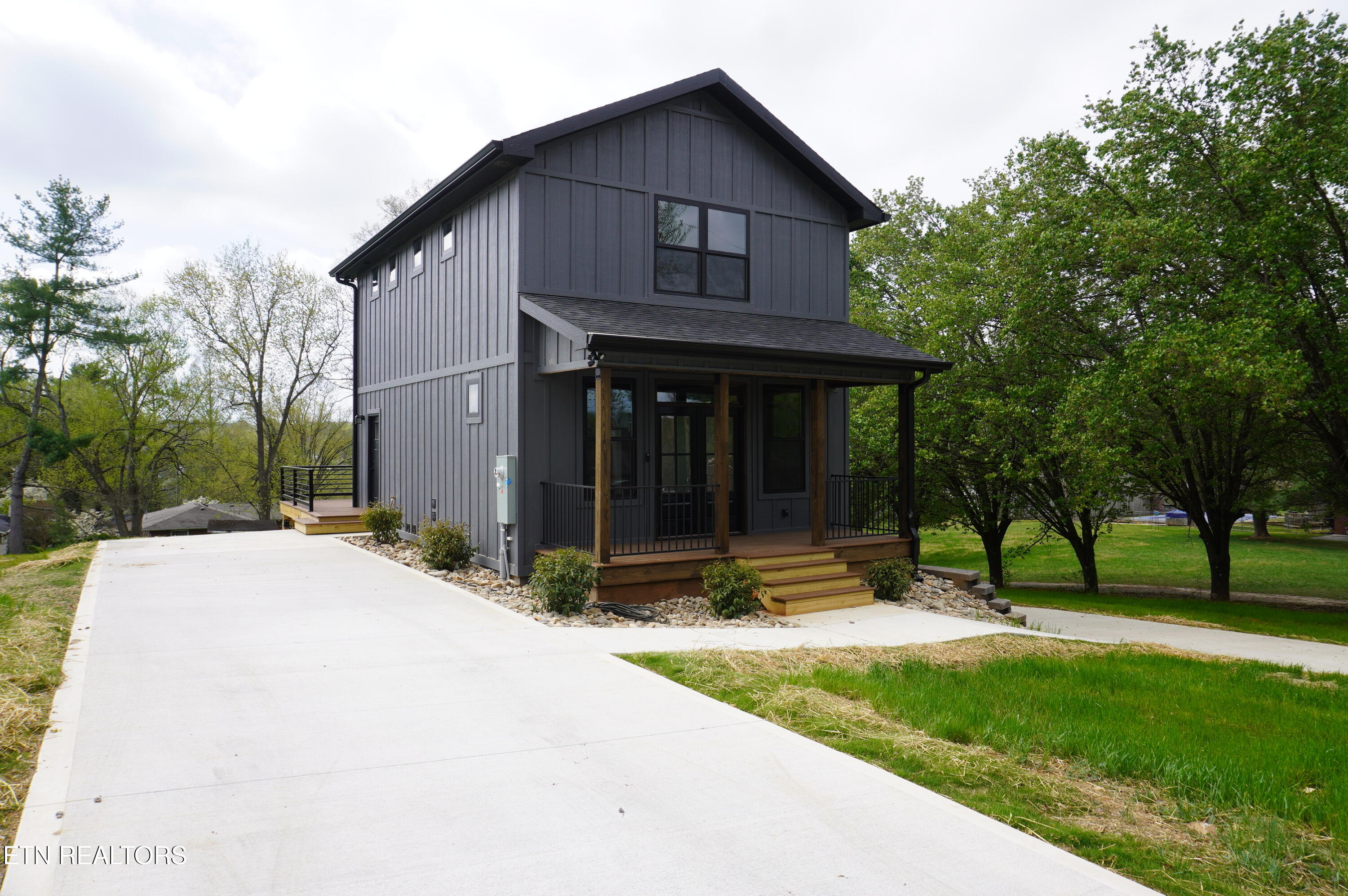 727 Lakewood Drive Jefferson City TN 37760