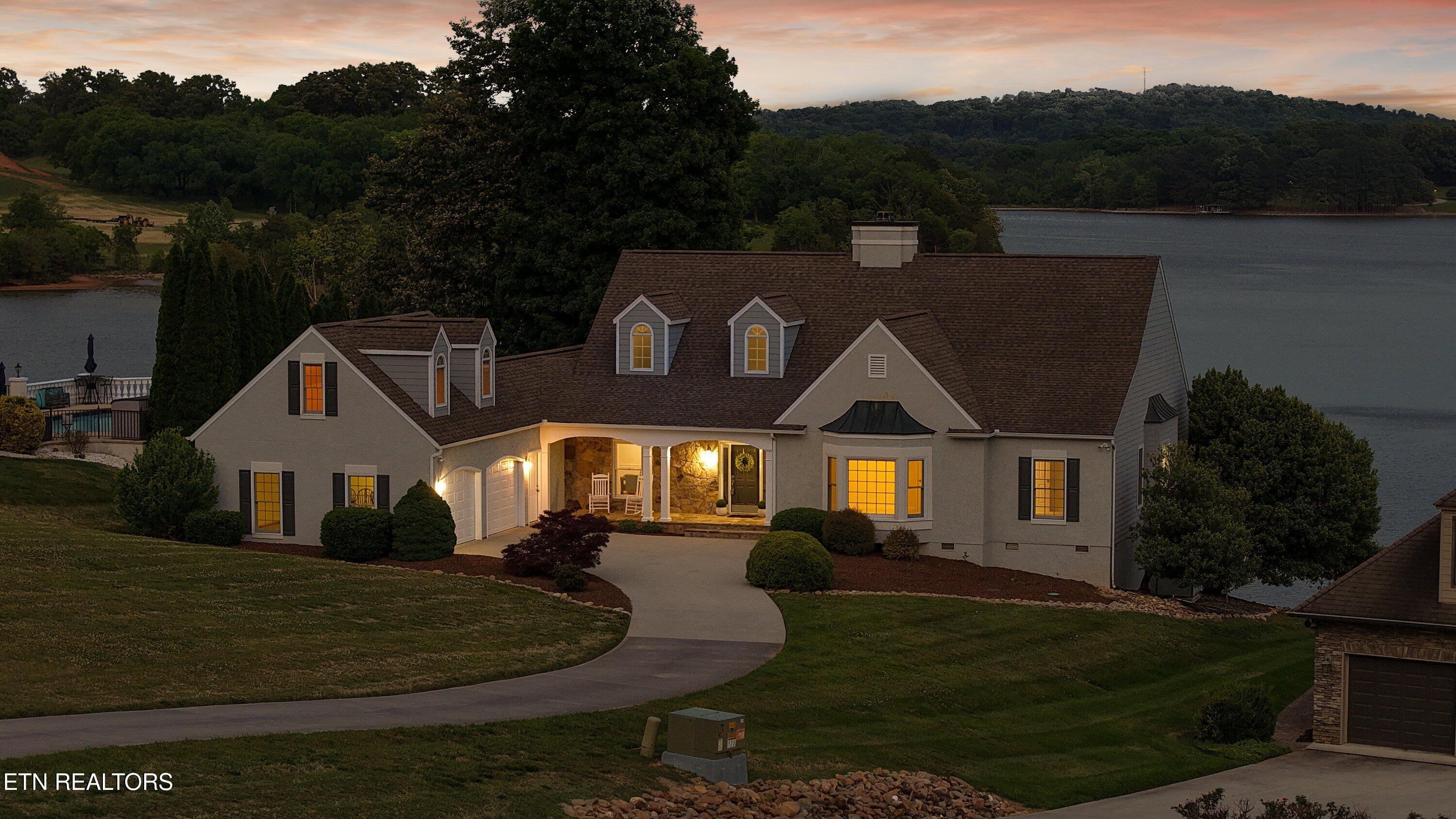4228 Ridge Water Road Louisville TN 37777