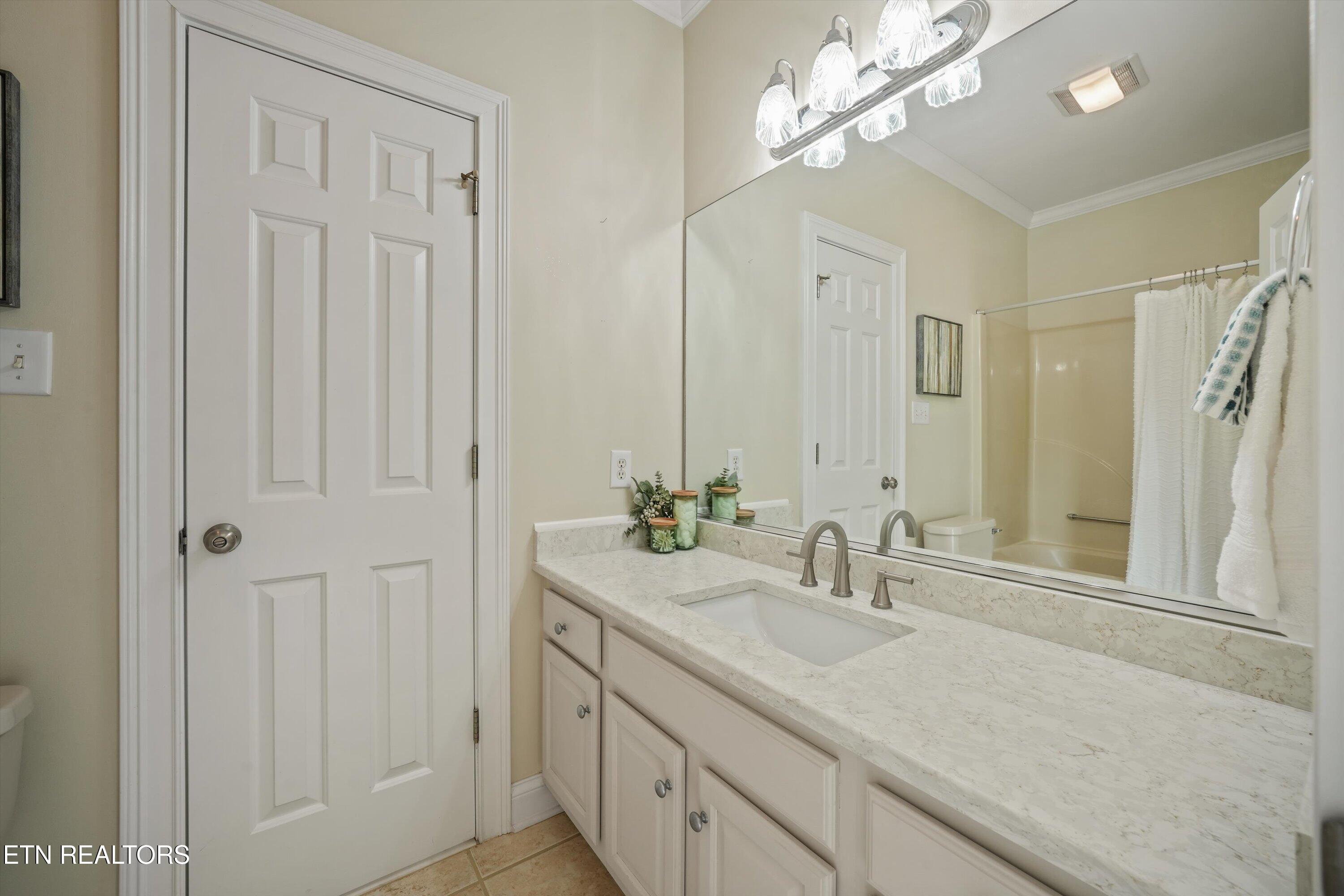 4228 Ridge Water Road Louisville TN 37777