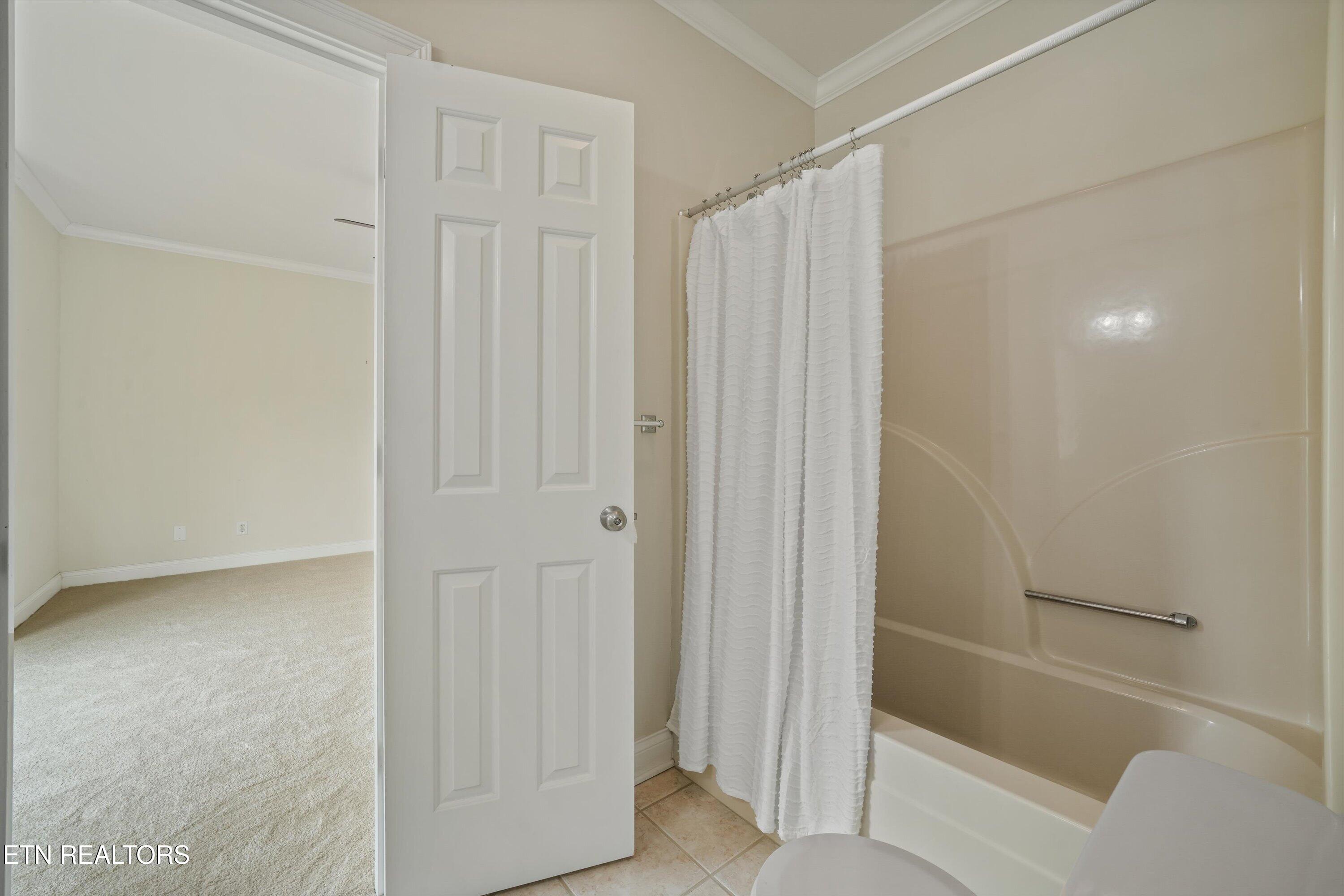 4228 Ridge Water Road Louisville TN 37777