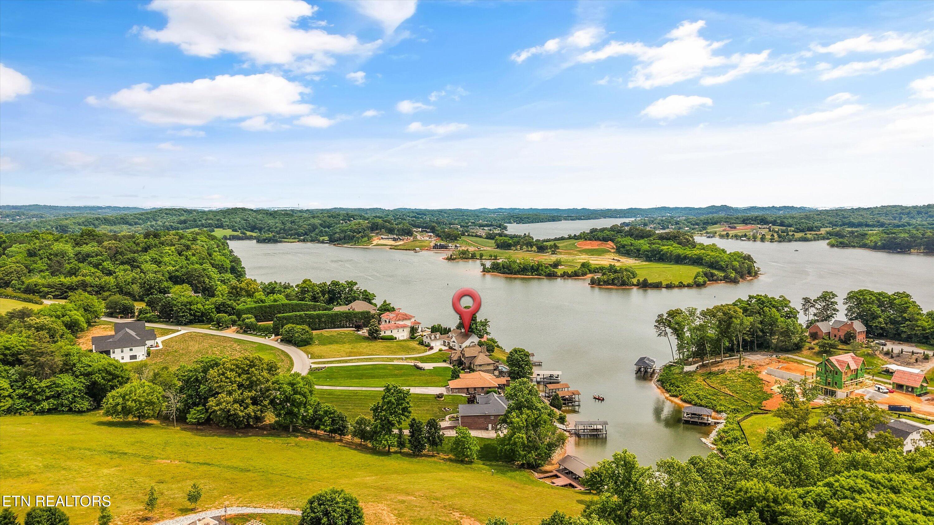 4228 Ridge Water Road Louisville TN 37777