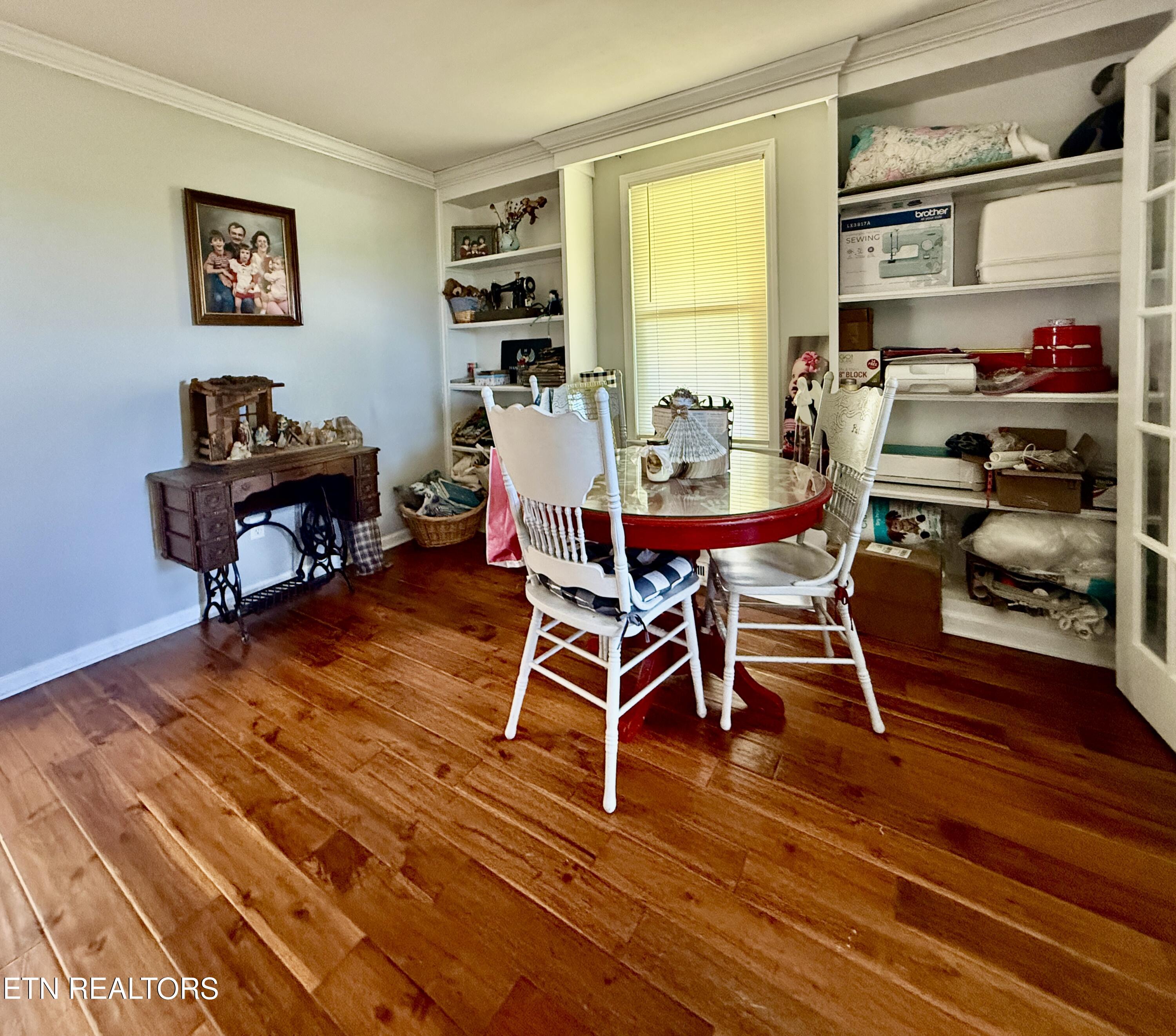 886 Old Harriman Highway Oliver Springs TN 37840