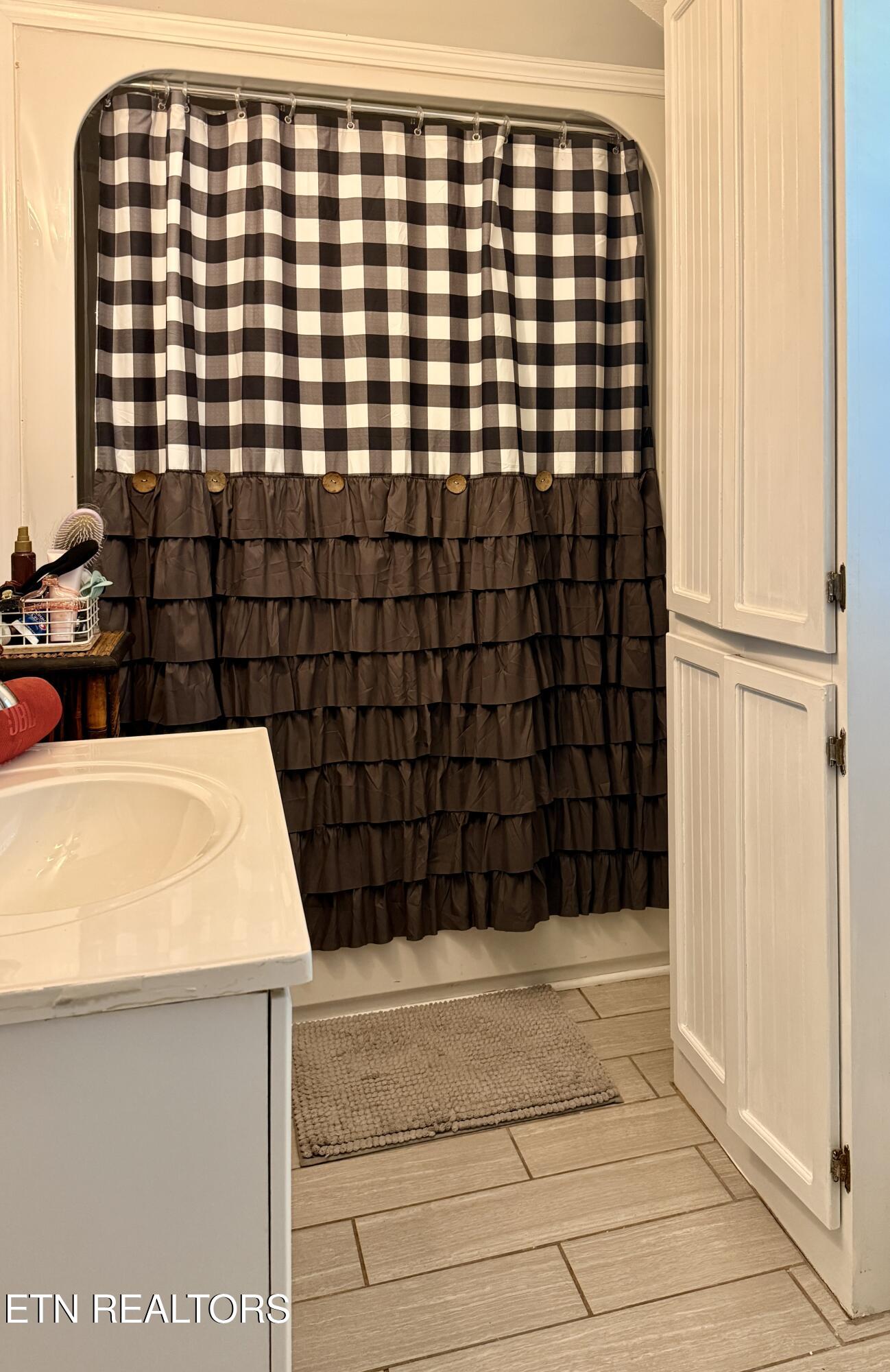 886 Old Harriman Highway Oliver Springs TN 37840