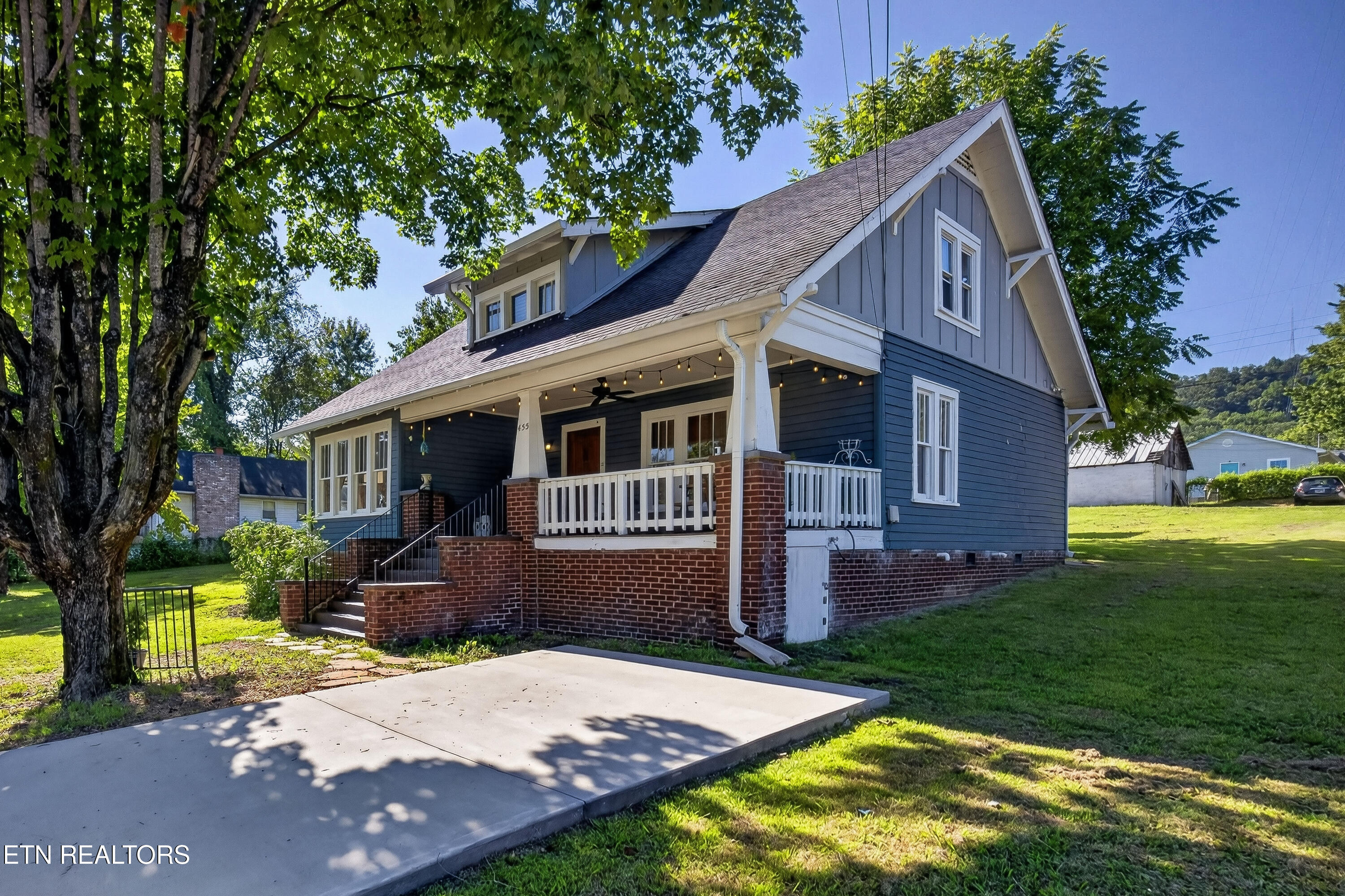 455 Atlantic Avenue Knoxville TN 37917