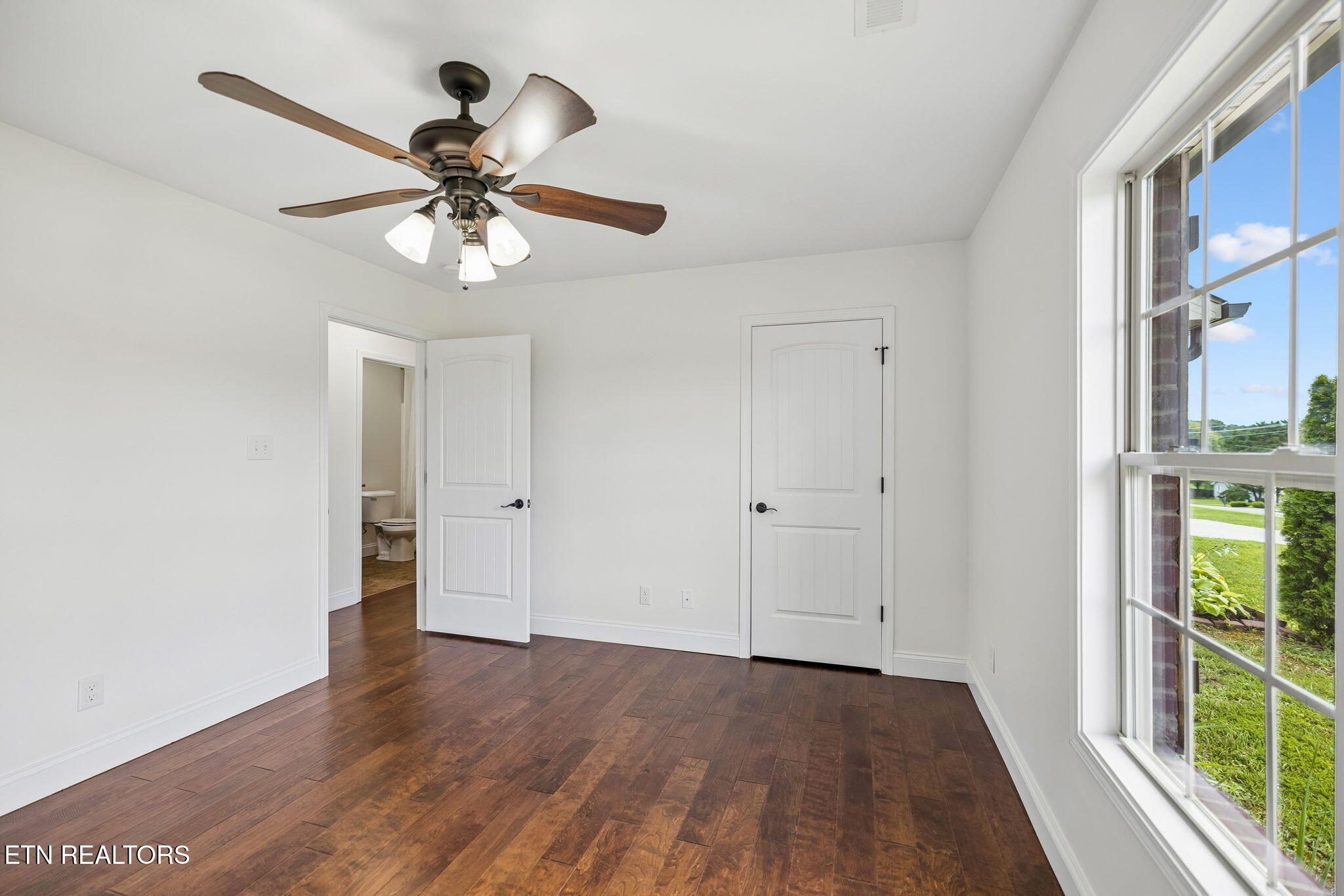 294 Vernie Lee Road Friendsville TN 37737