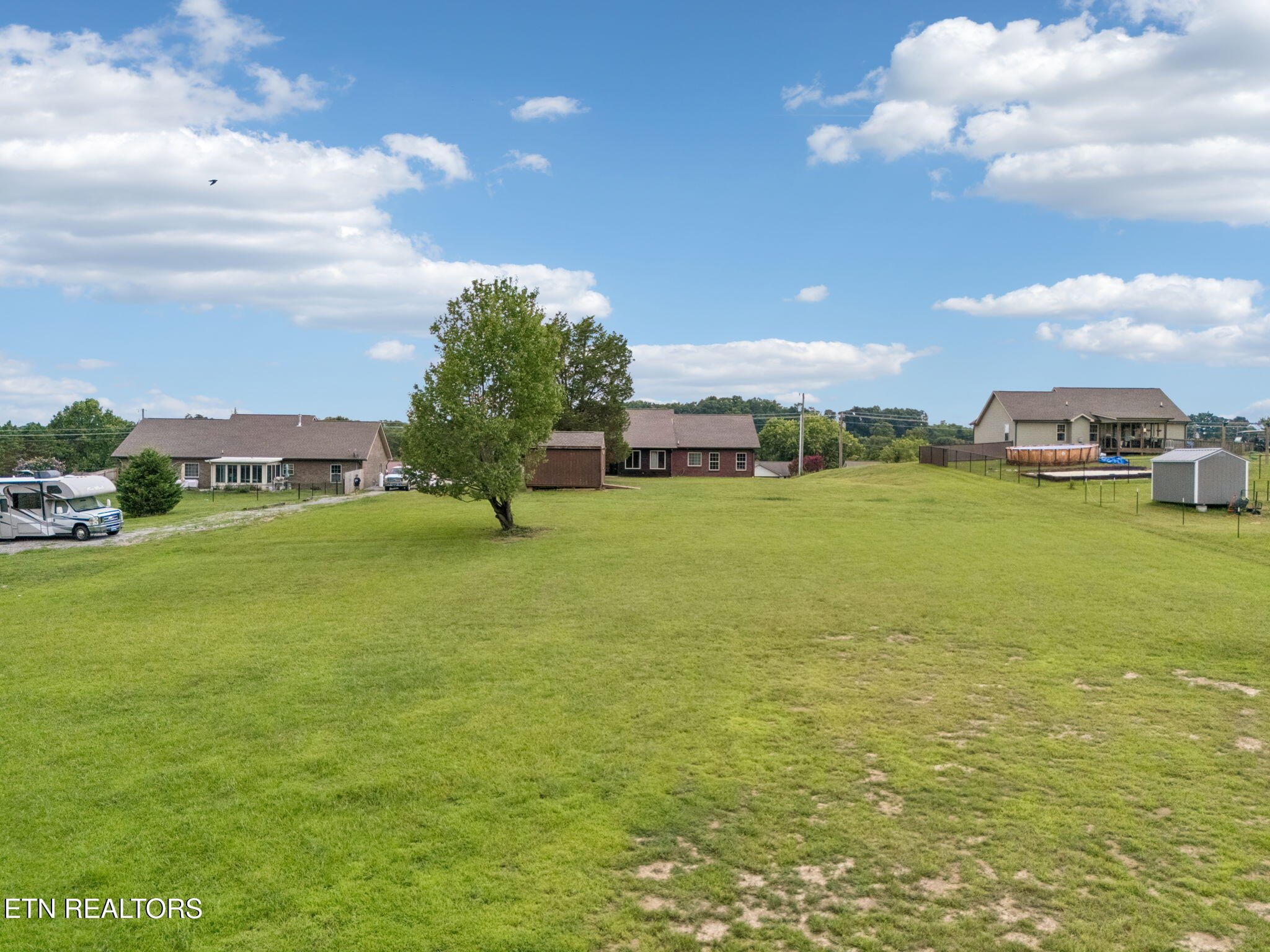 294 Vernie Lee Road Friendsville TN 37737