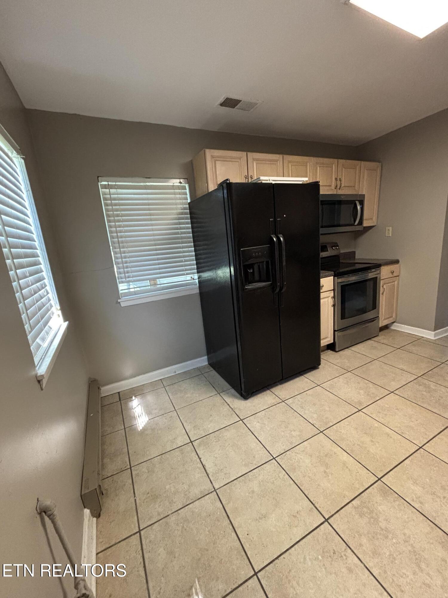 516 Thomas Road Speedwell TN 37870