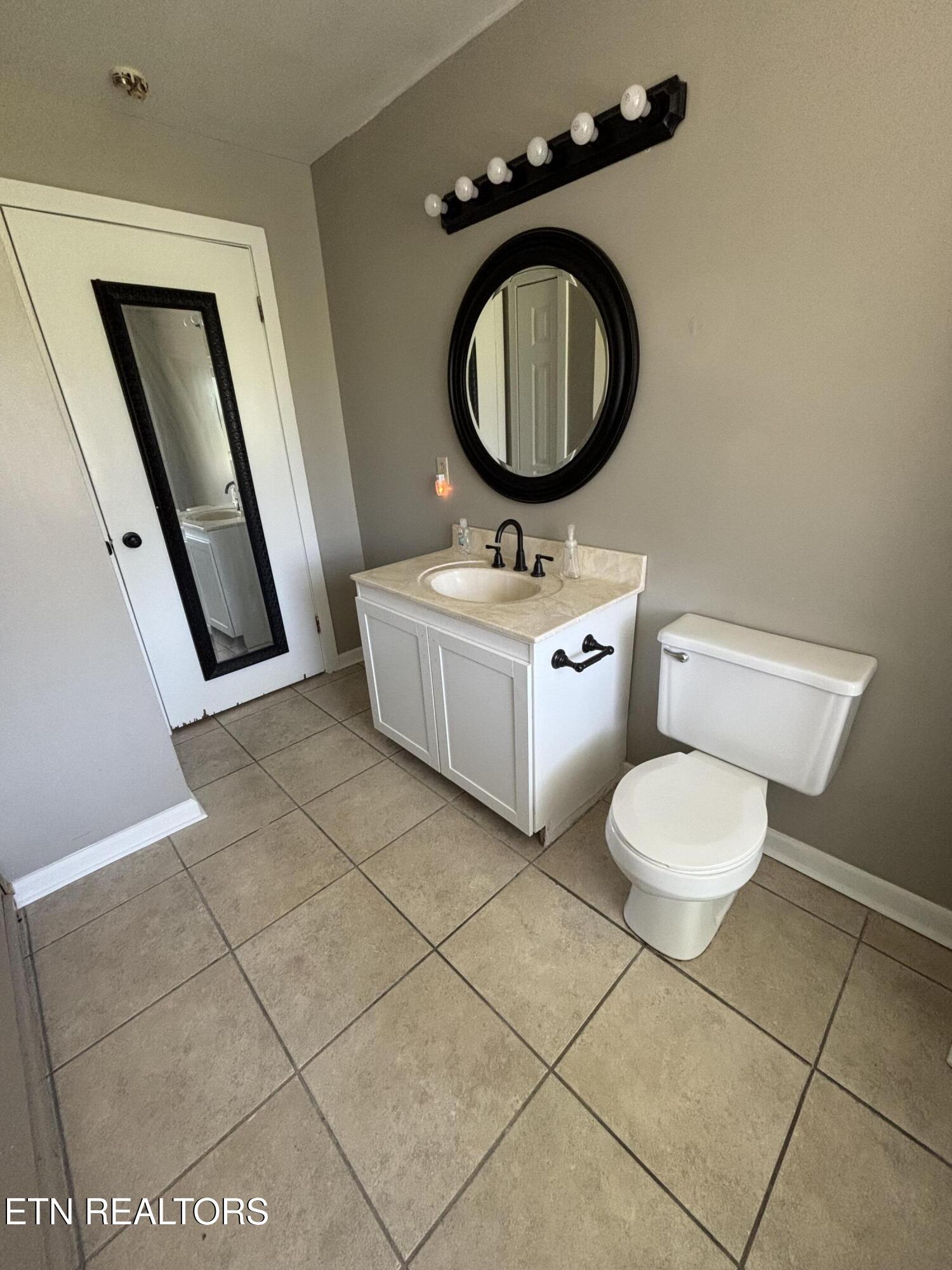 516 Thomas Road Speedwell TN 37870