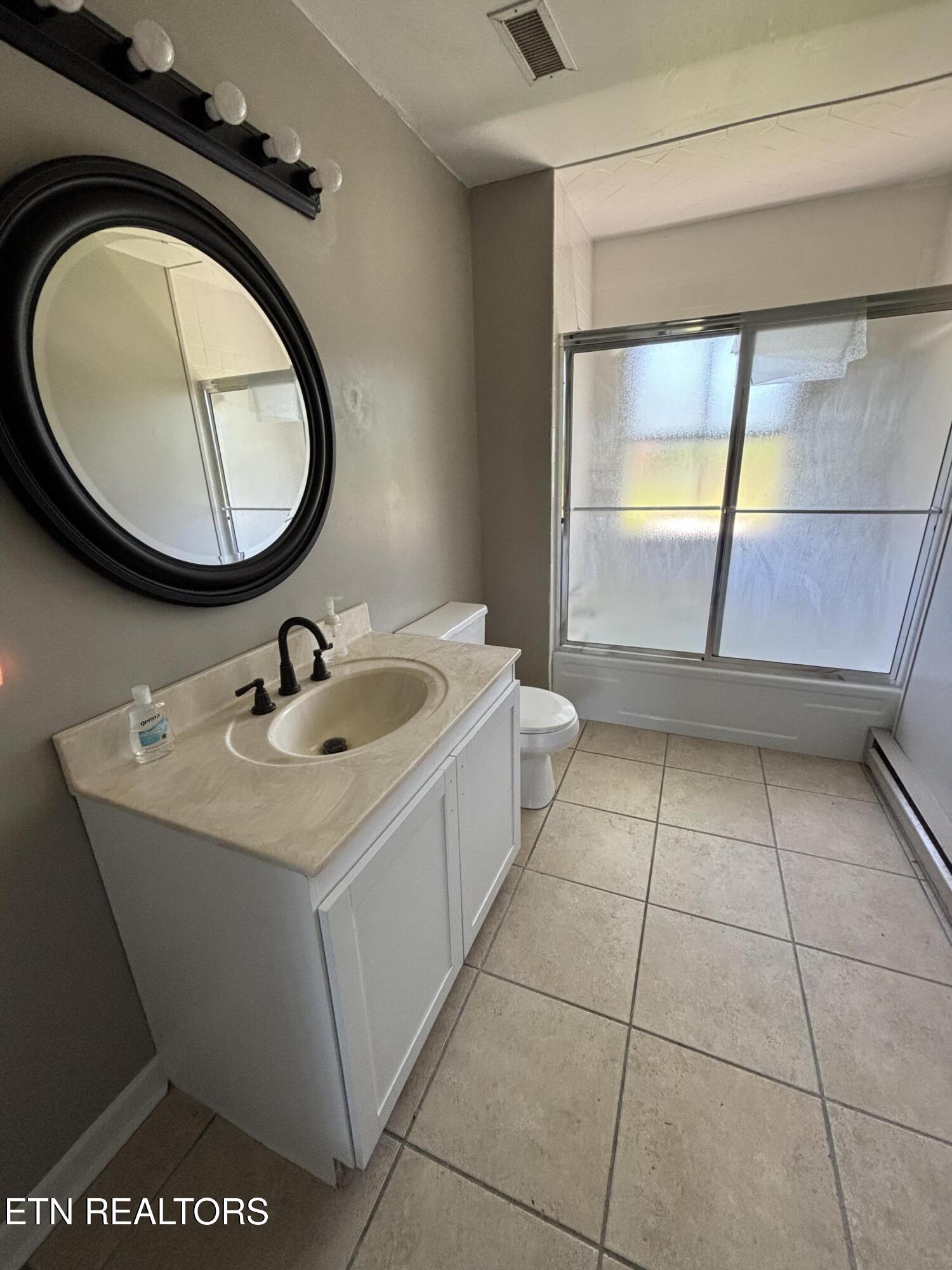 516 Thomas Road Speedwell TN 37870