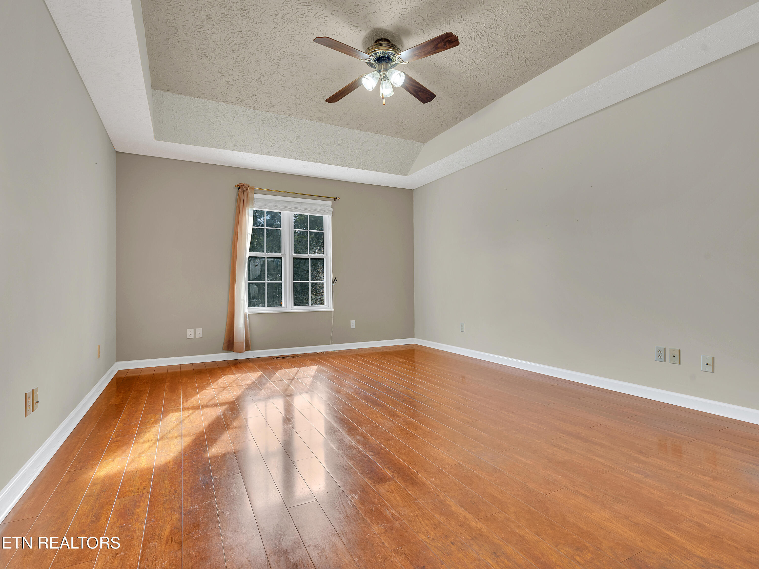 290 Whitaker Hollow Road Rocky Top TN 37769
