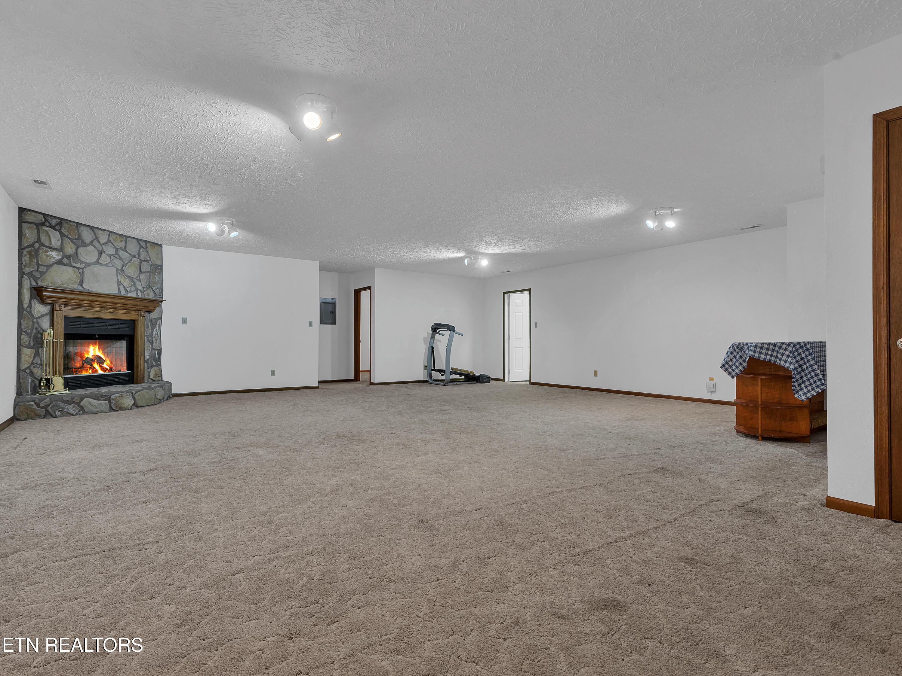 290 Whitaker Hollow Road Rocky Top TN 37769