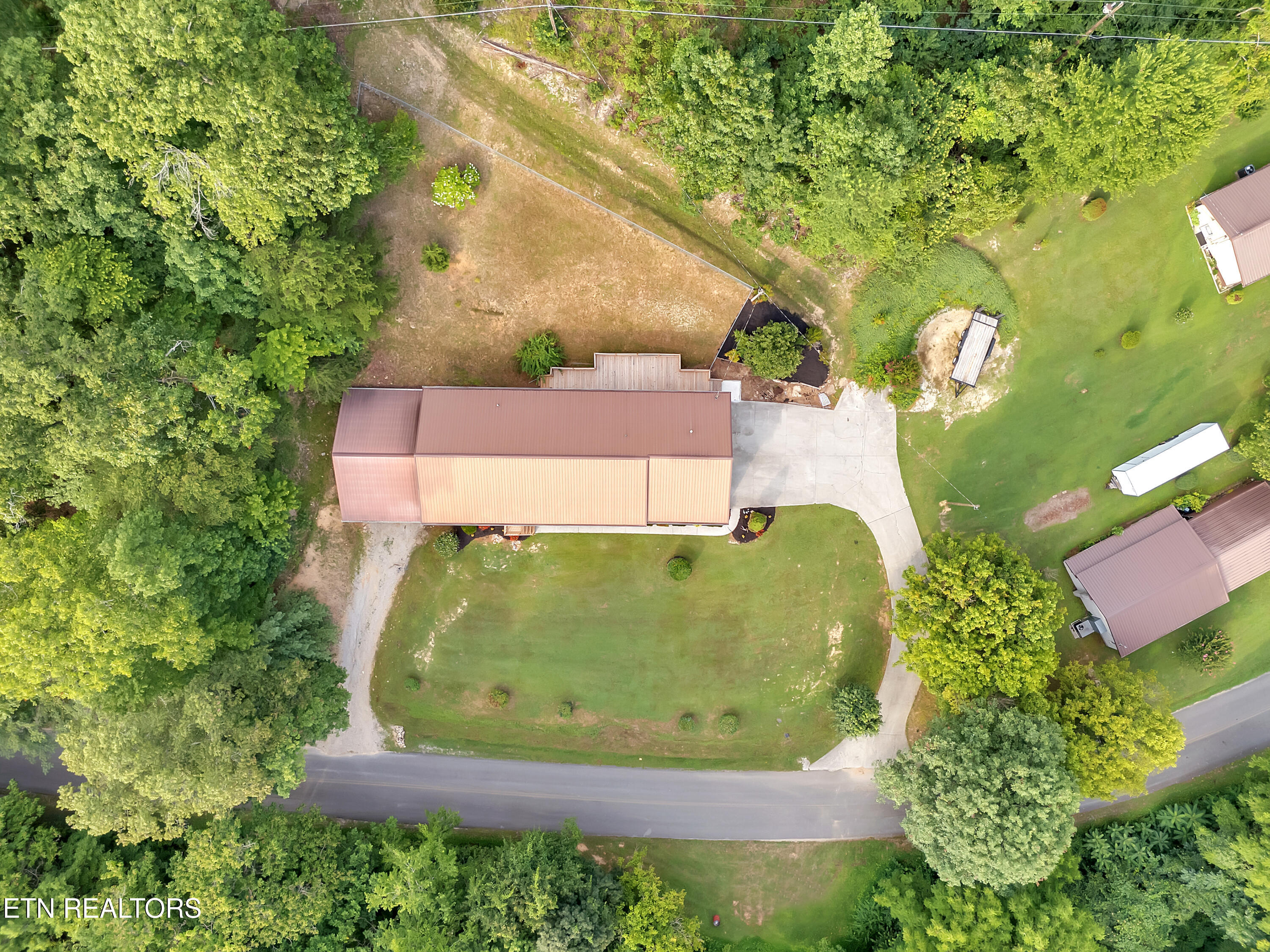 290 Whitaker Hollow Road Rocky Top TN 37769