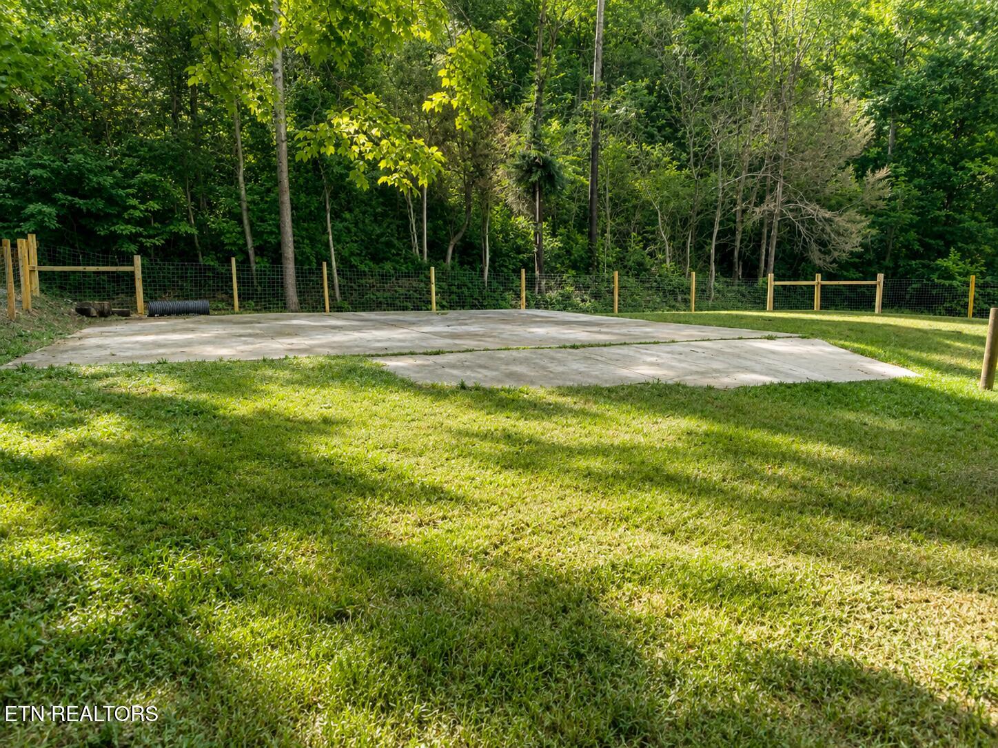 12274 N Nopone Valley Road Decatur TN 37322