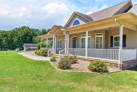 371 Pin Oak Drive Rockwood TN 37854