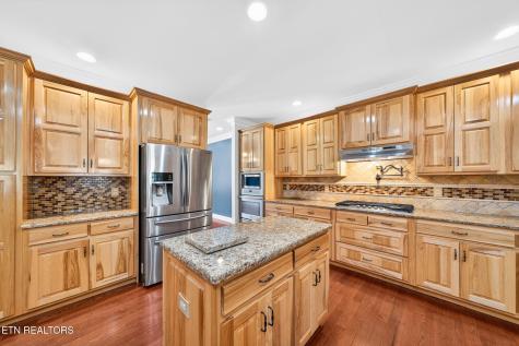 371 Pin Oak Drive Rockwood TN 37854