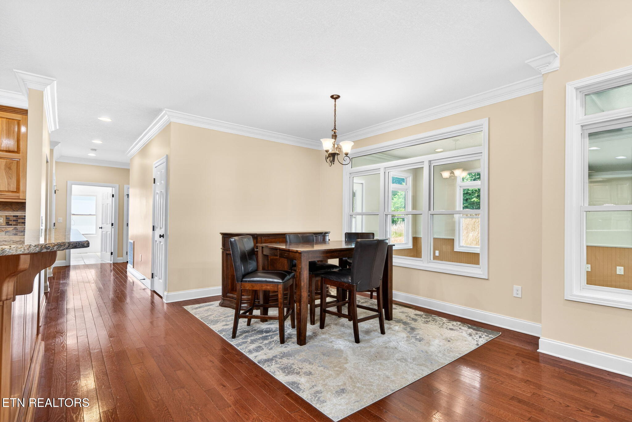 371 Pin Oak Drive Rockwood TN 37854