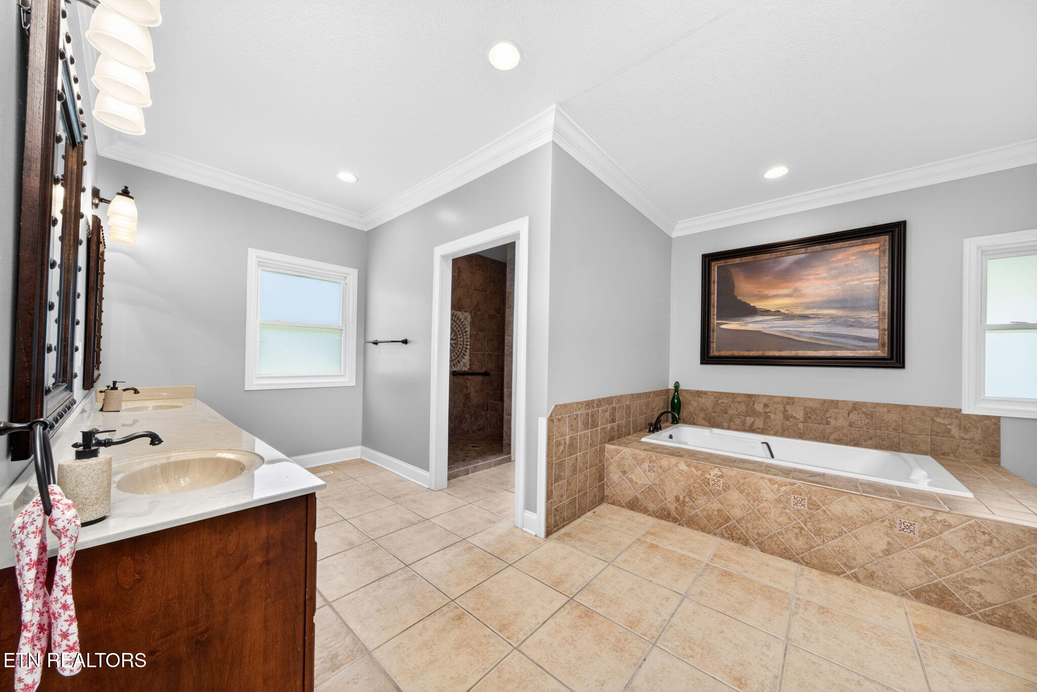 371 Pin Oak Drive Rockwood TN 37854