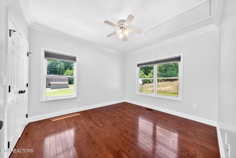 371 Pin Oak Drive Rockwood TN 37854
