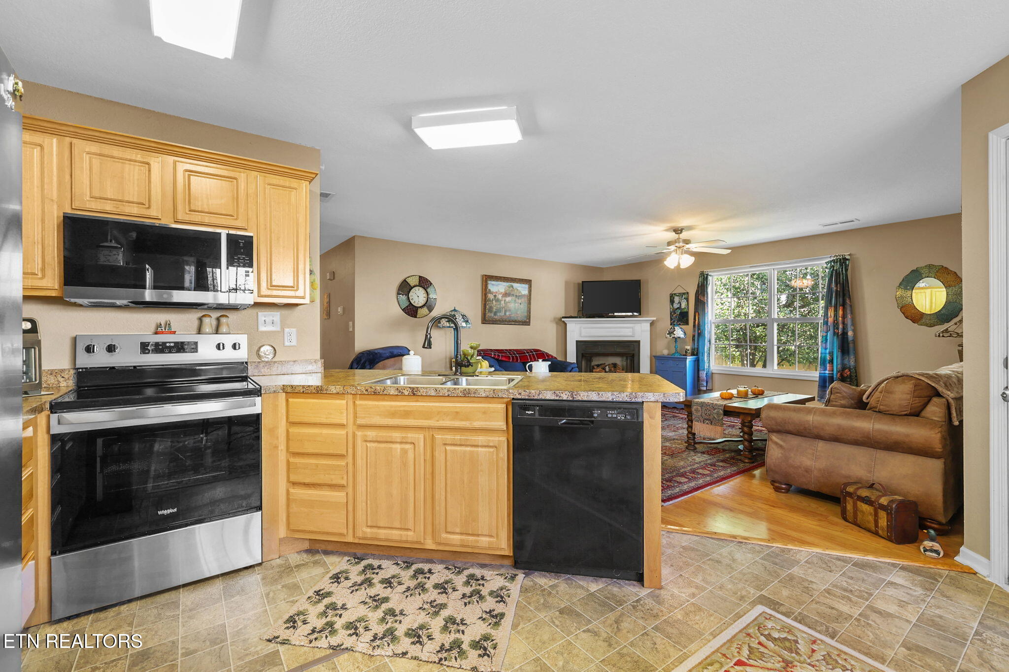 1120 Stone Creek Lane Sevierville TN 37876