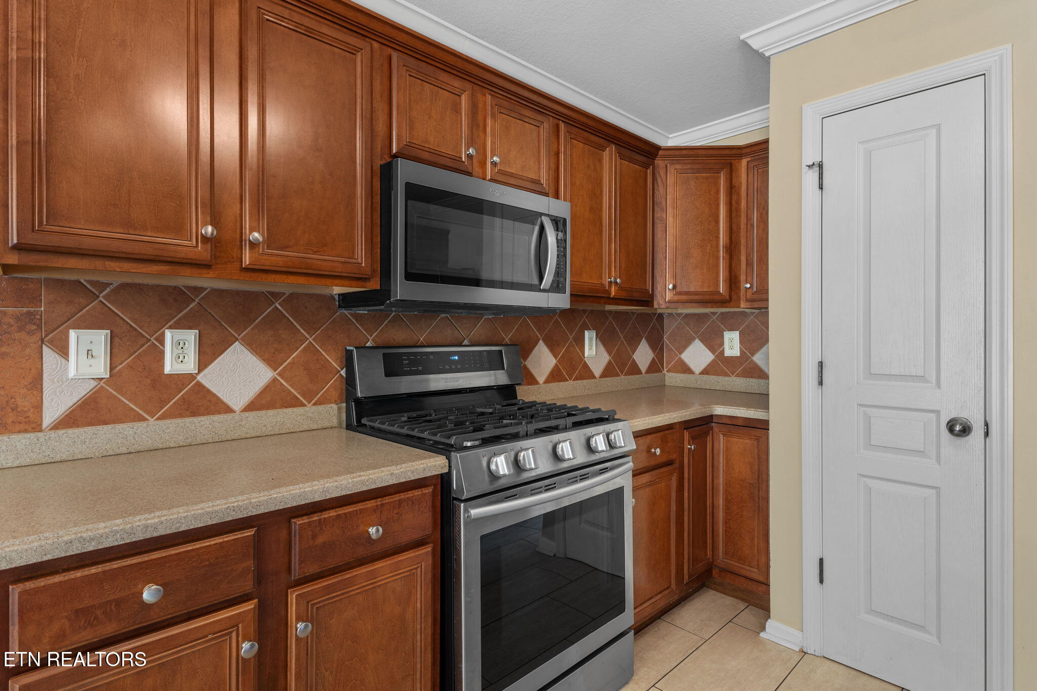 1836 Bombay Lane Knoxville TN 37932