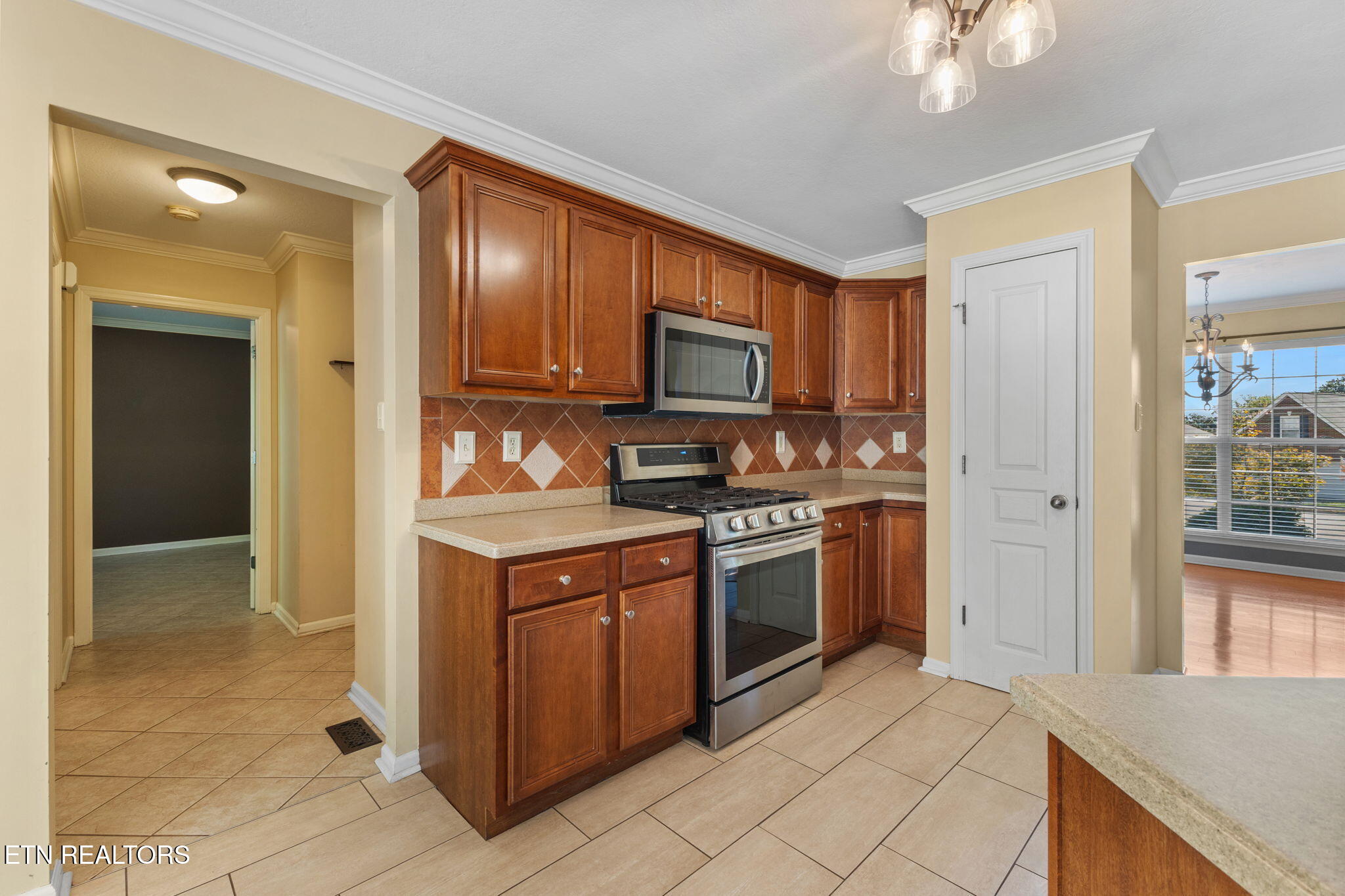 1836 Bombay Lane Knoxville TN 37932