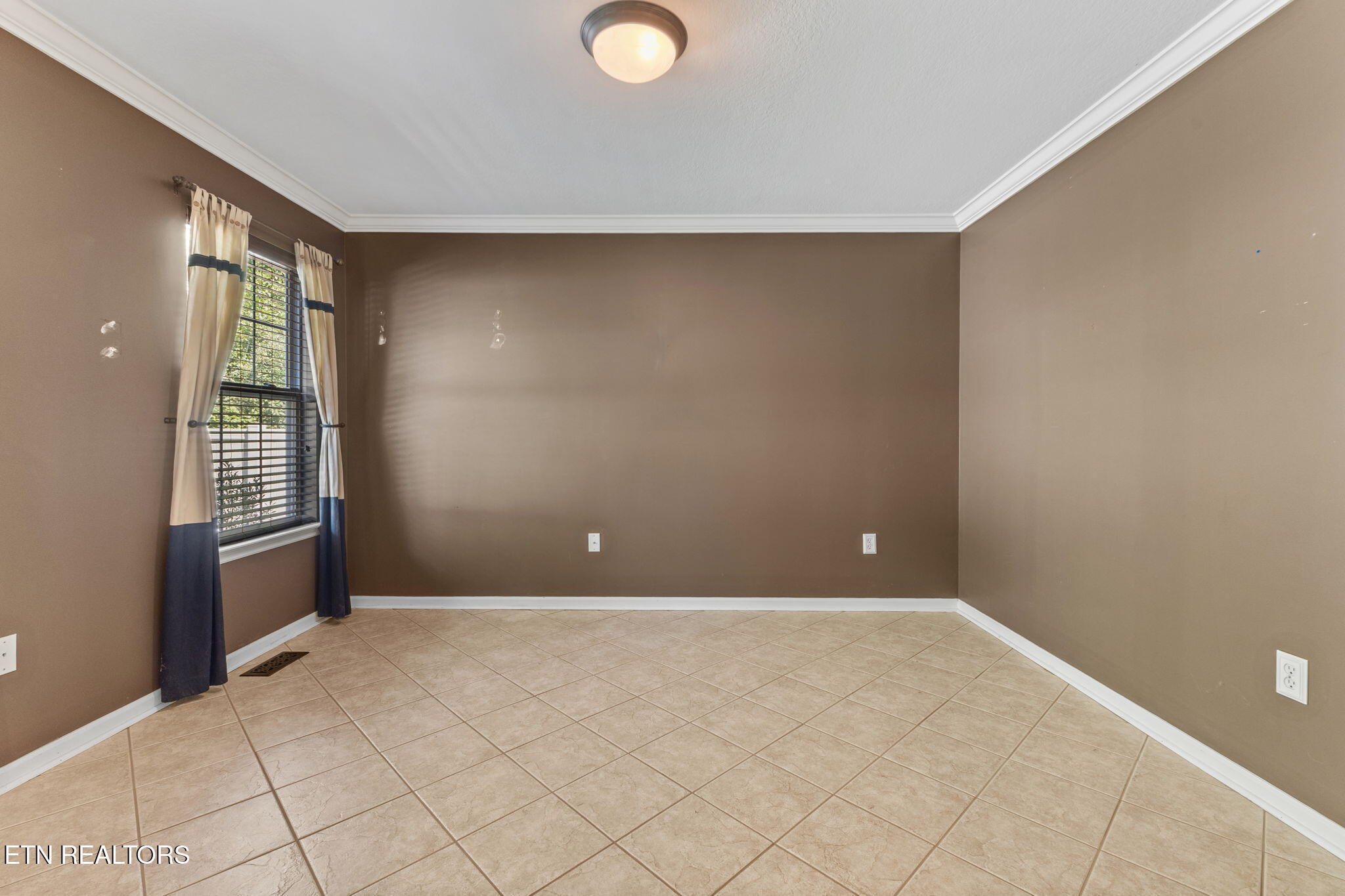 1836 Bombay Lane Knoxville TN 37932