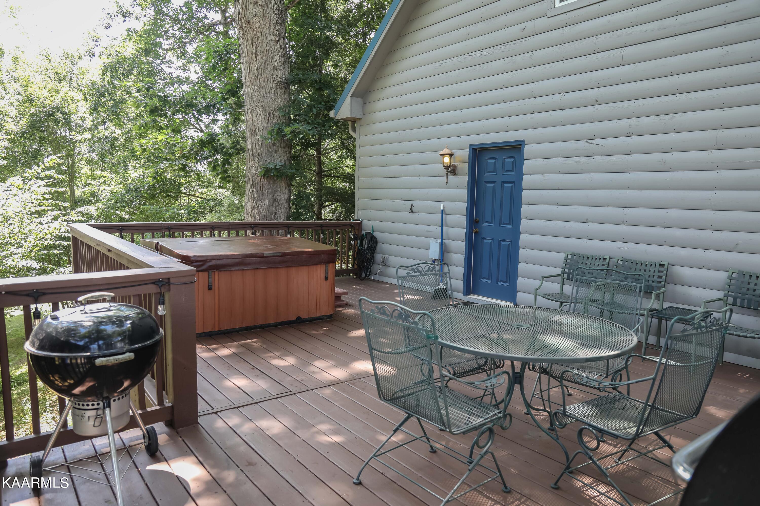 3390 Robeson Road Sevierville TN 37862