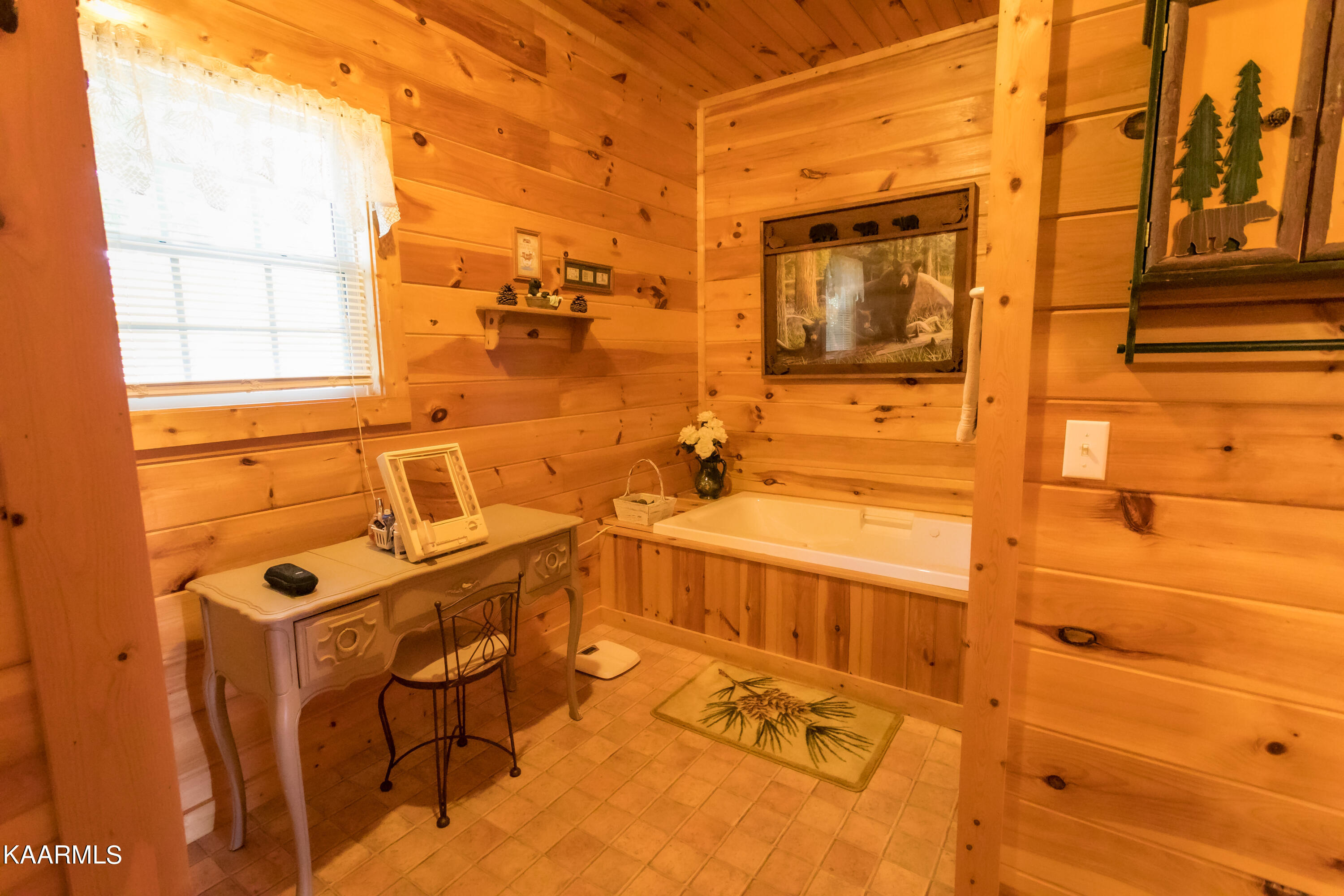 3390 Robeson Road Sevierville TN 37862