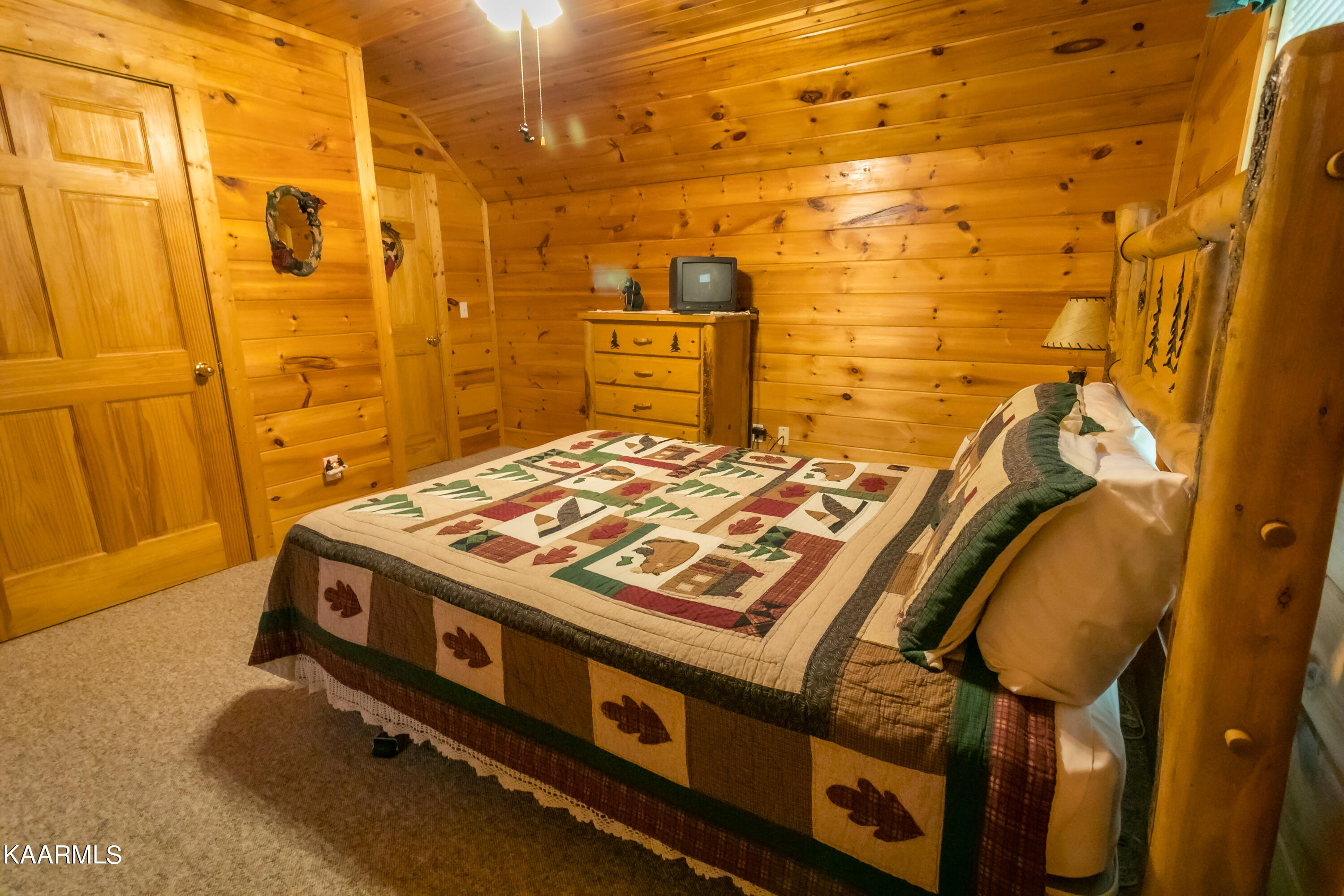 3390 Robeson Road Sevierville TN 37862