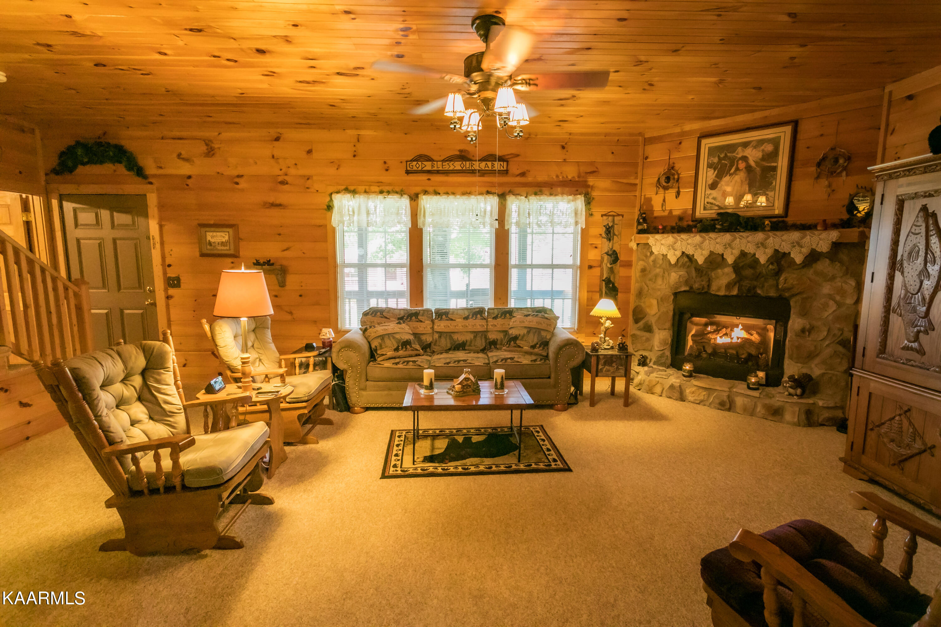 3390 Robeson Road Sevierville TN 37862