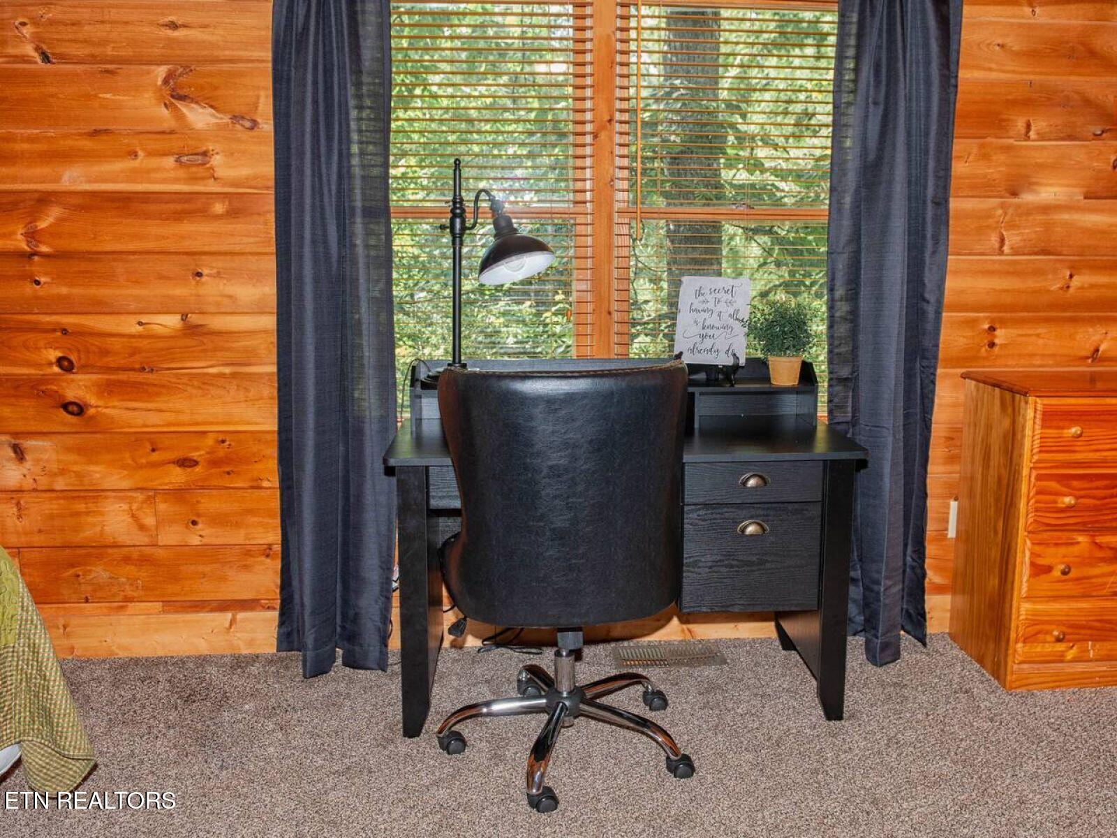 711 Black Hawk Way Pigeon Forge TN 37863