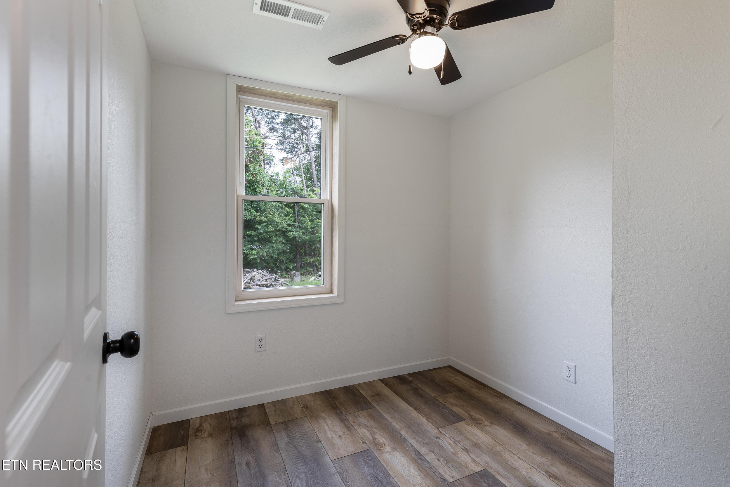 210 Conifer Trail Winfield TN 37892
