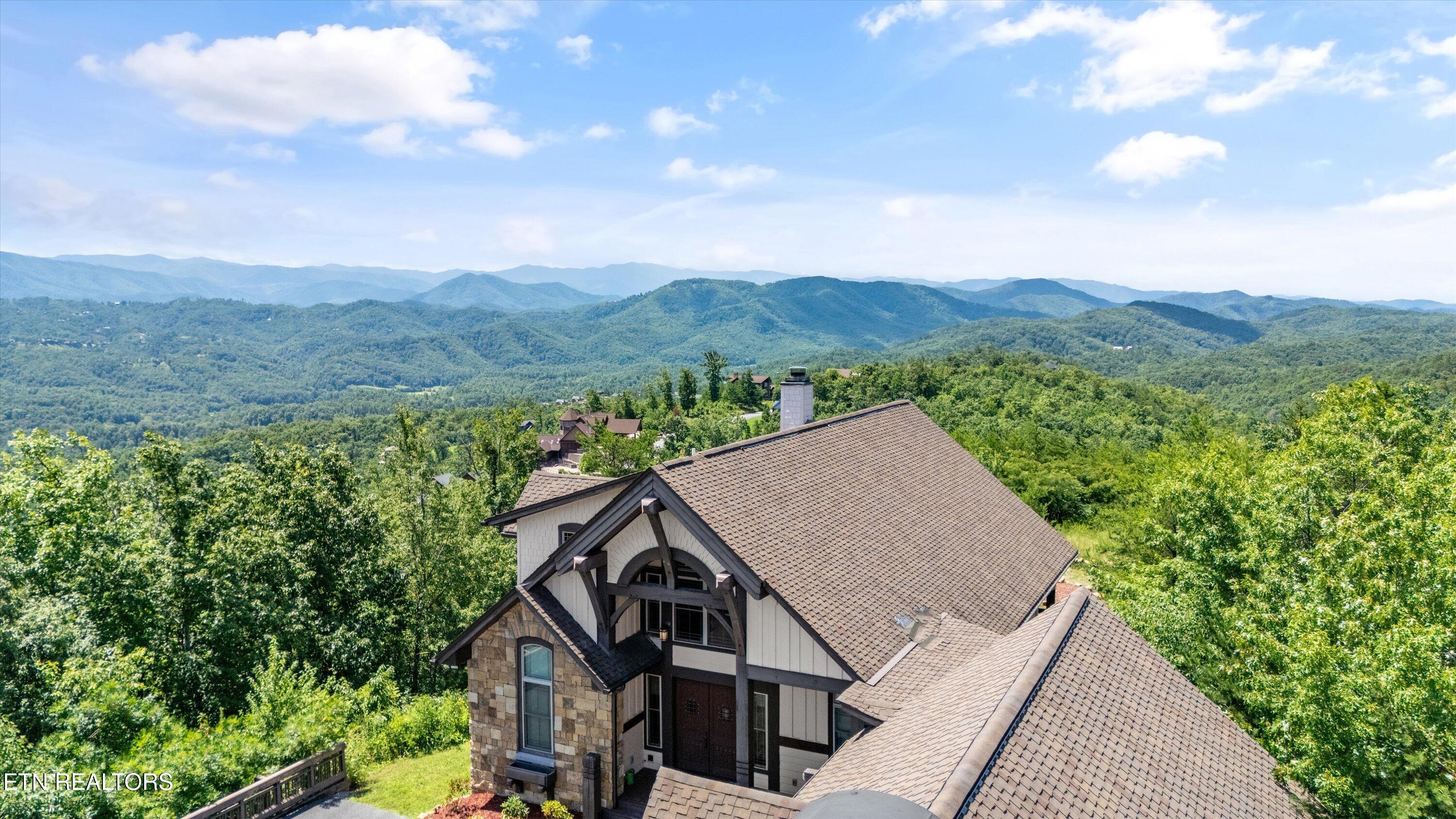 3301 Summit Trails Drive Sevierville TN 37862
