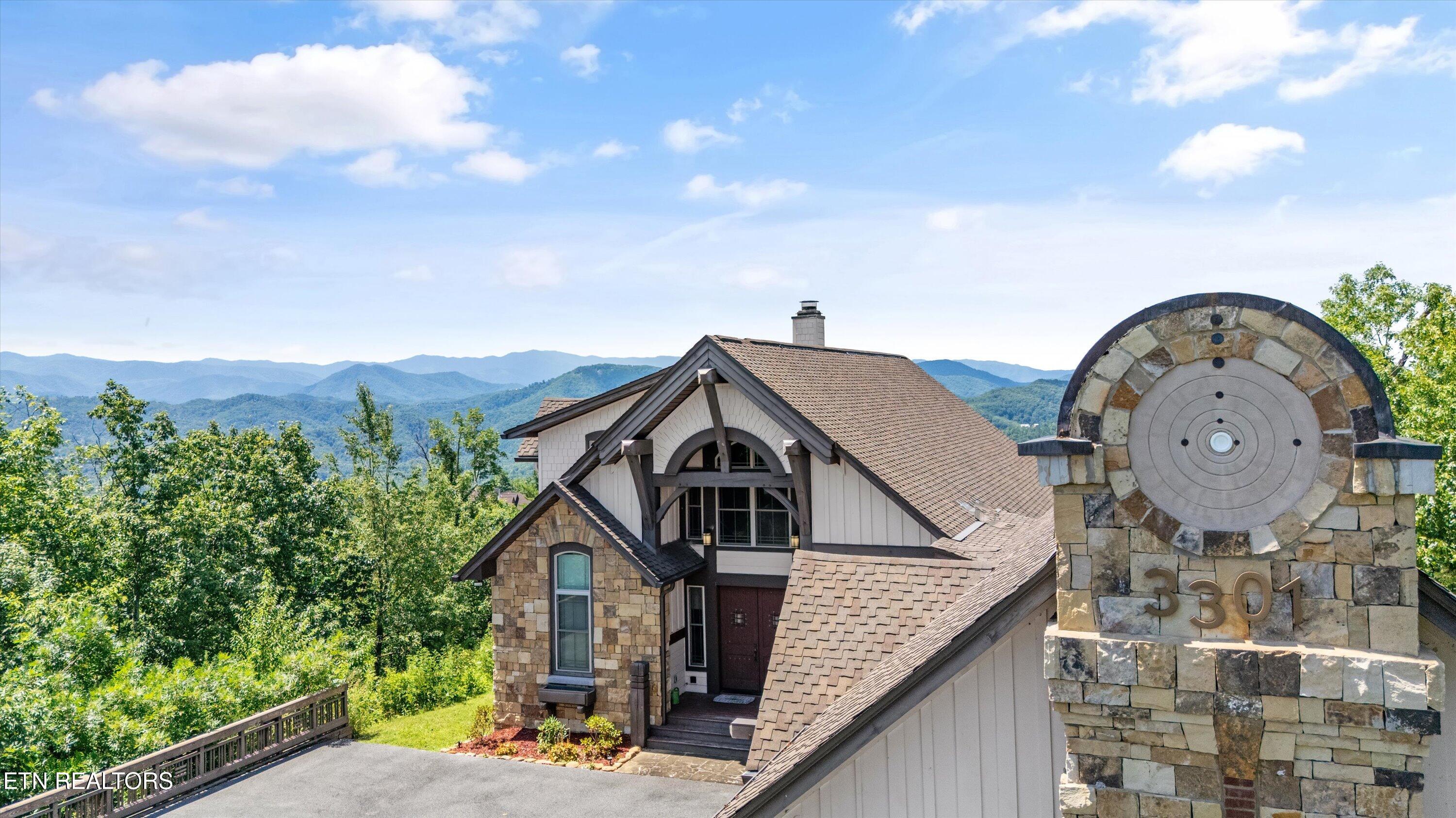 3301 Summit Trails Drive Sevierville TN 37862