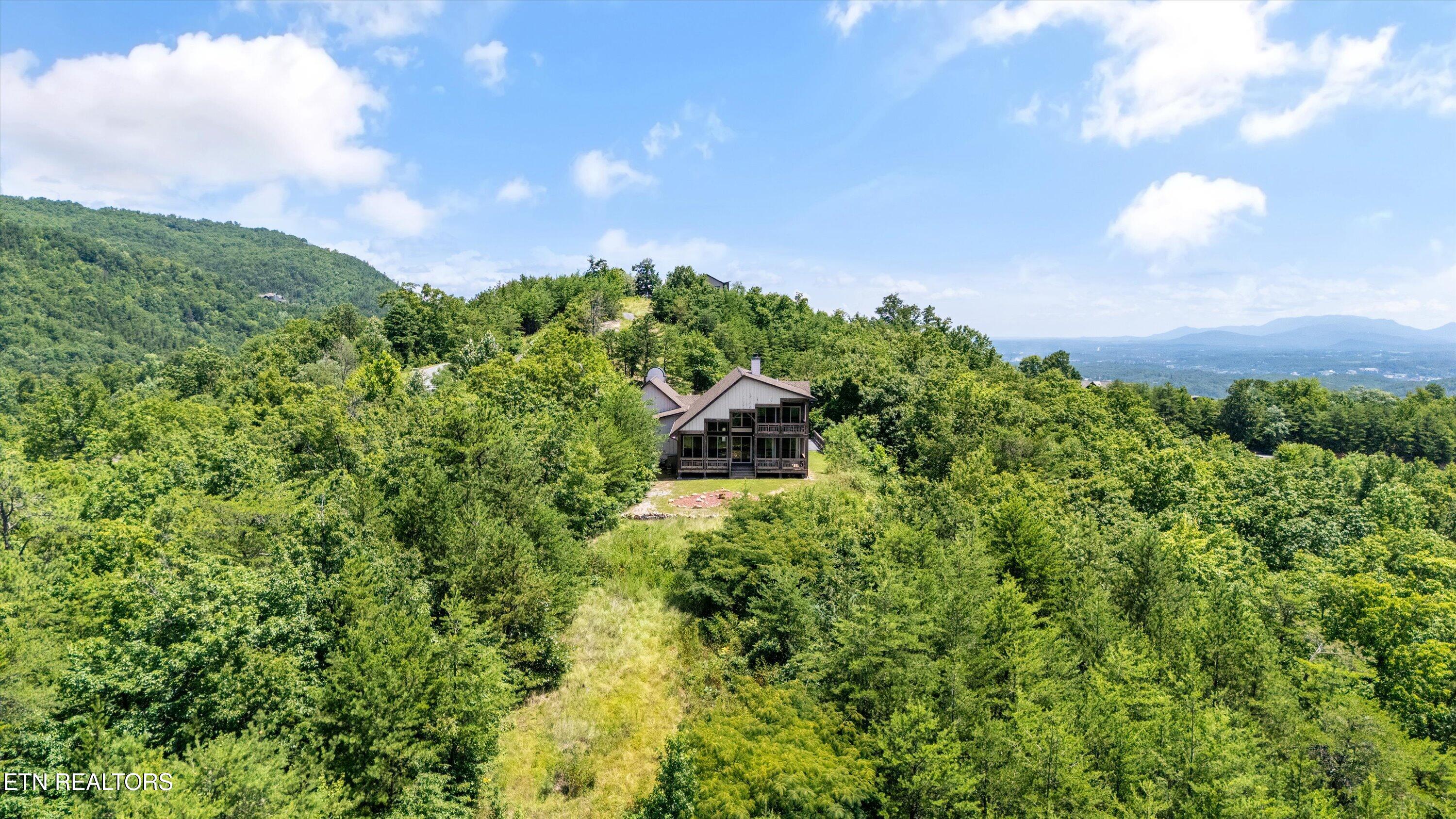 3301 Summit Trails Drive Sevierville TN 37862