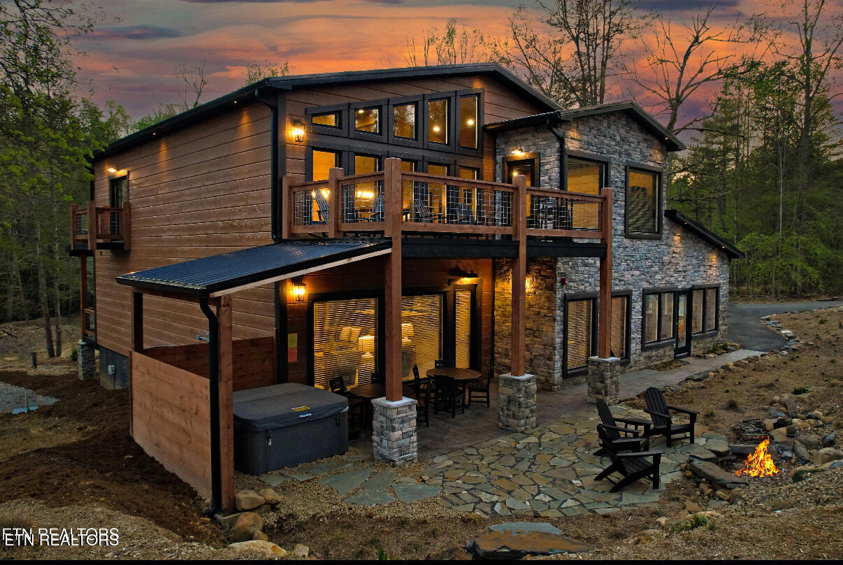 2208 Sawmill Cove Drive Sevierville TN 37862