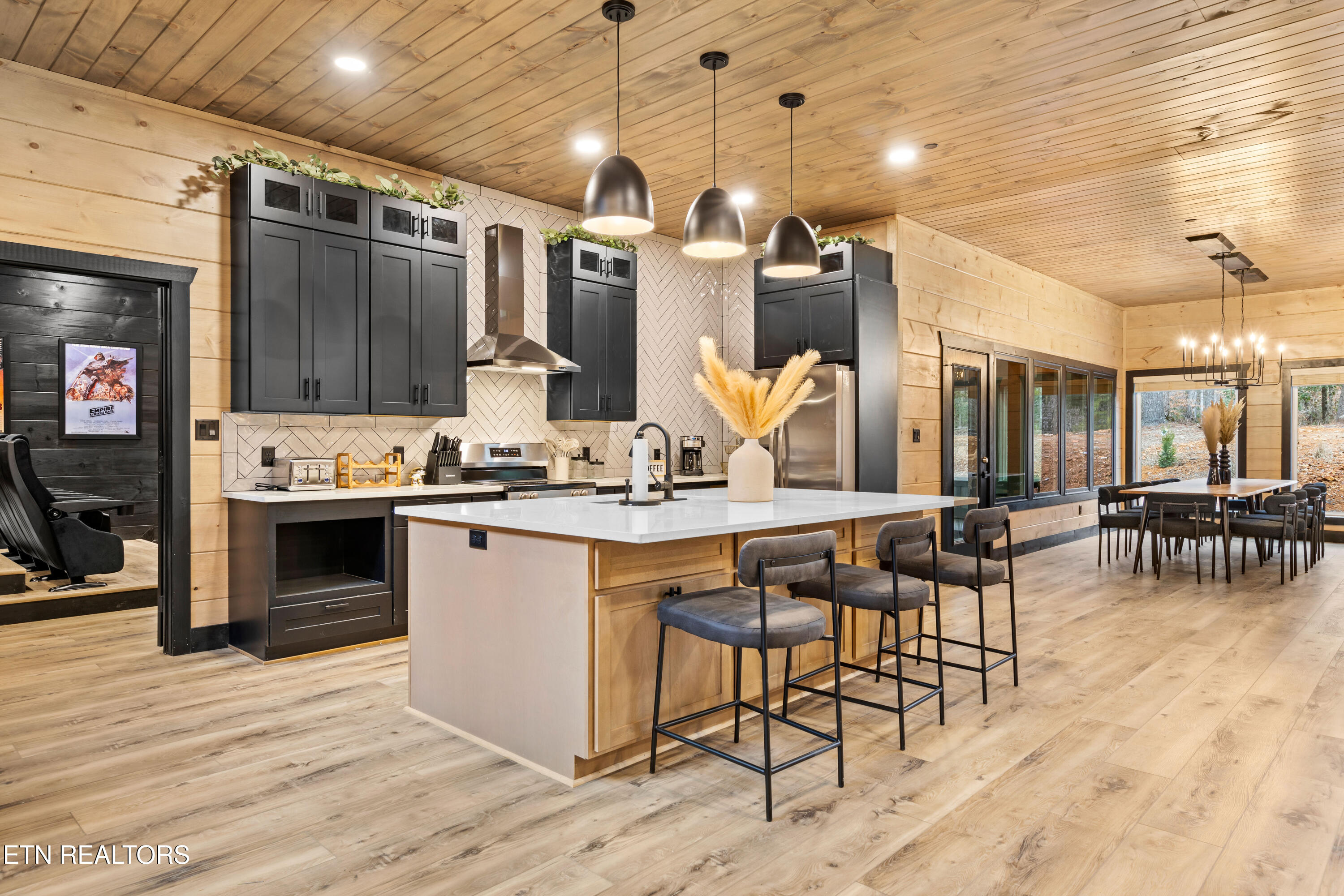 2208 Sawmill Cove Drive Sevierville TN 37862