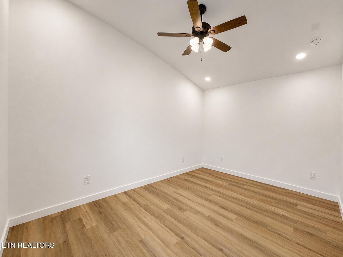 2221 Bernhurst Drive Knoxville TN 37918