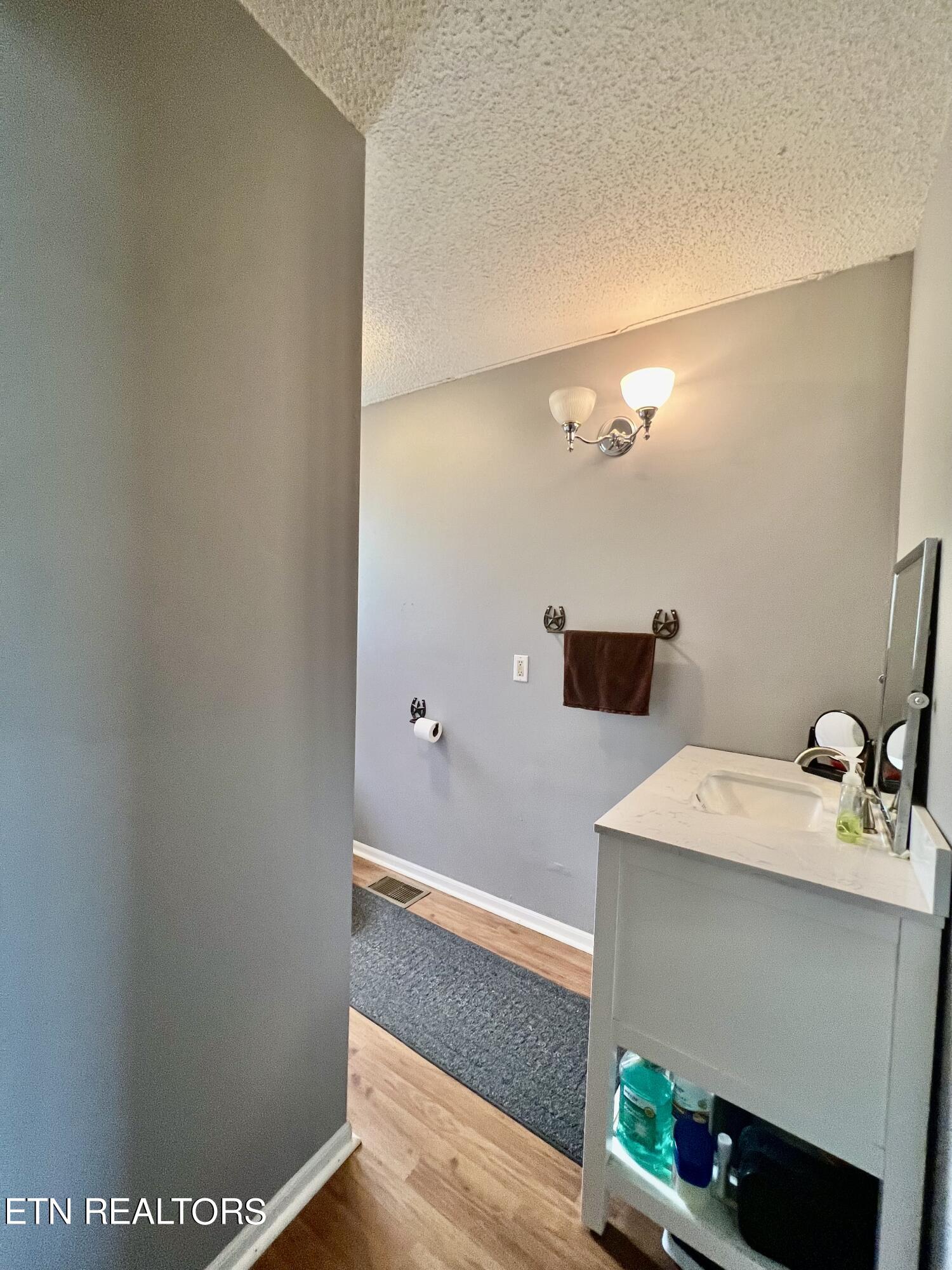 145 Temperance Lane Speedwell TN 37870
