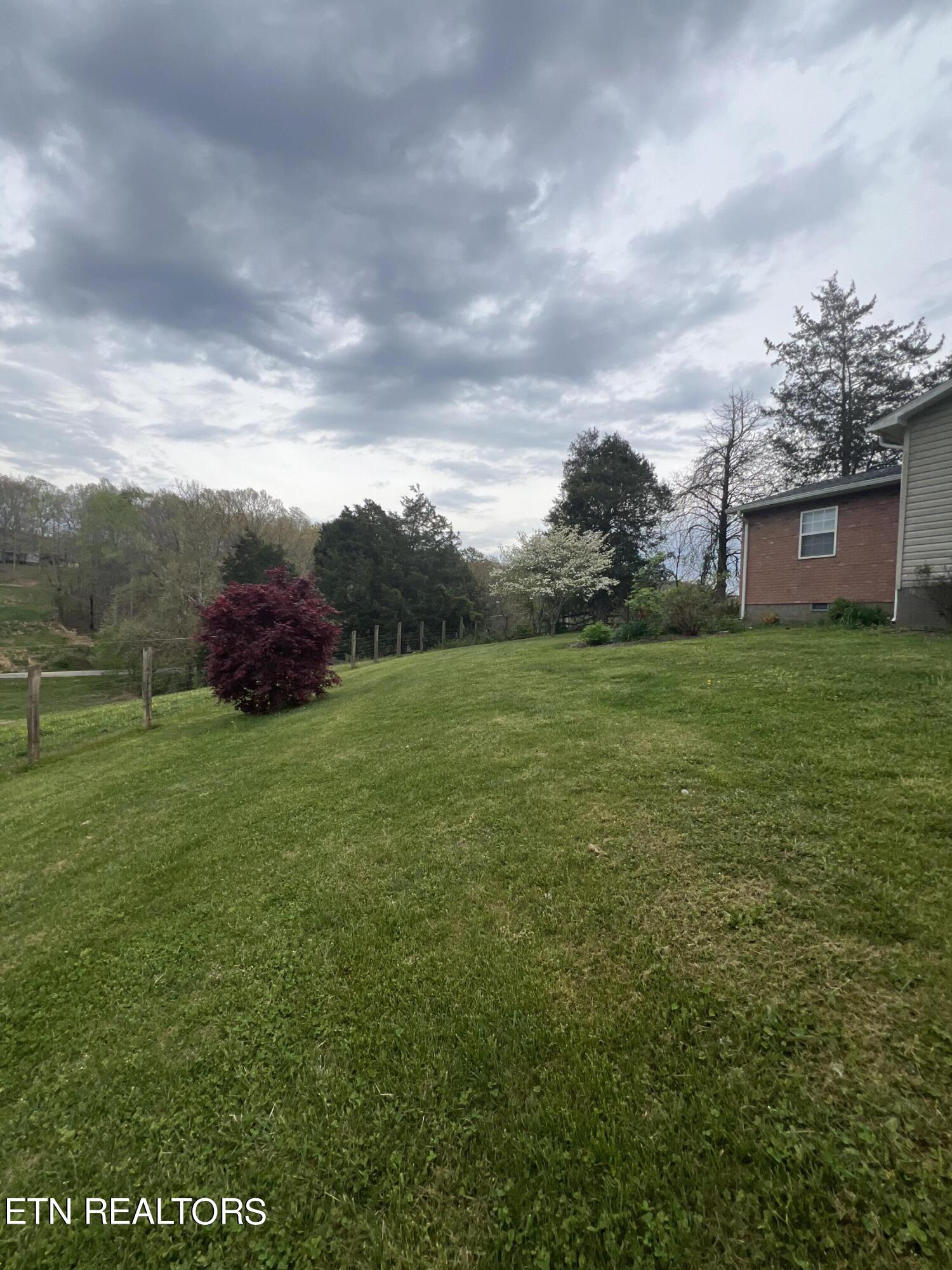 145 Temperance Lane Speedwell TN 37870
