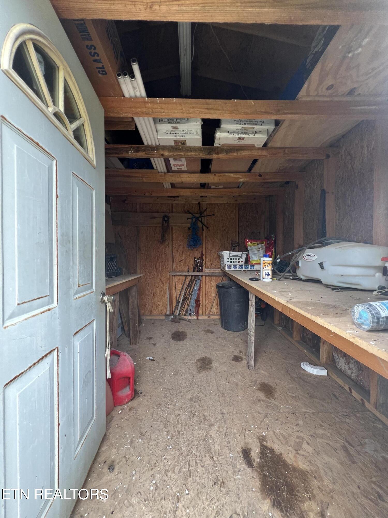 145 Temperance Lane Speedwell TN 37870