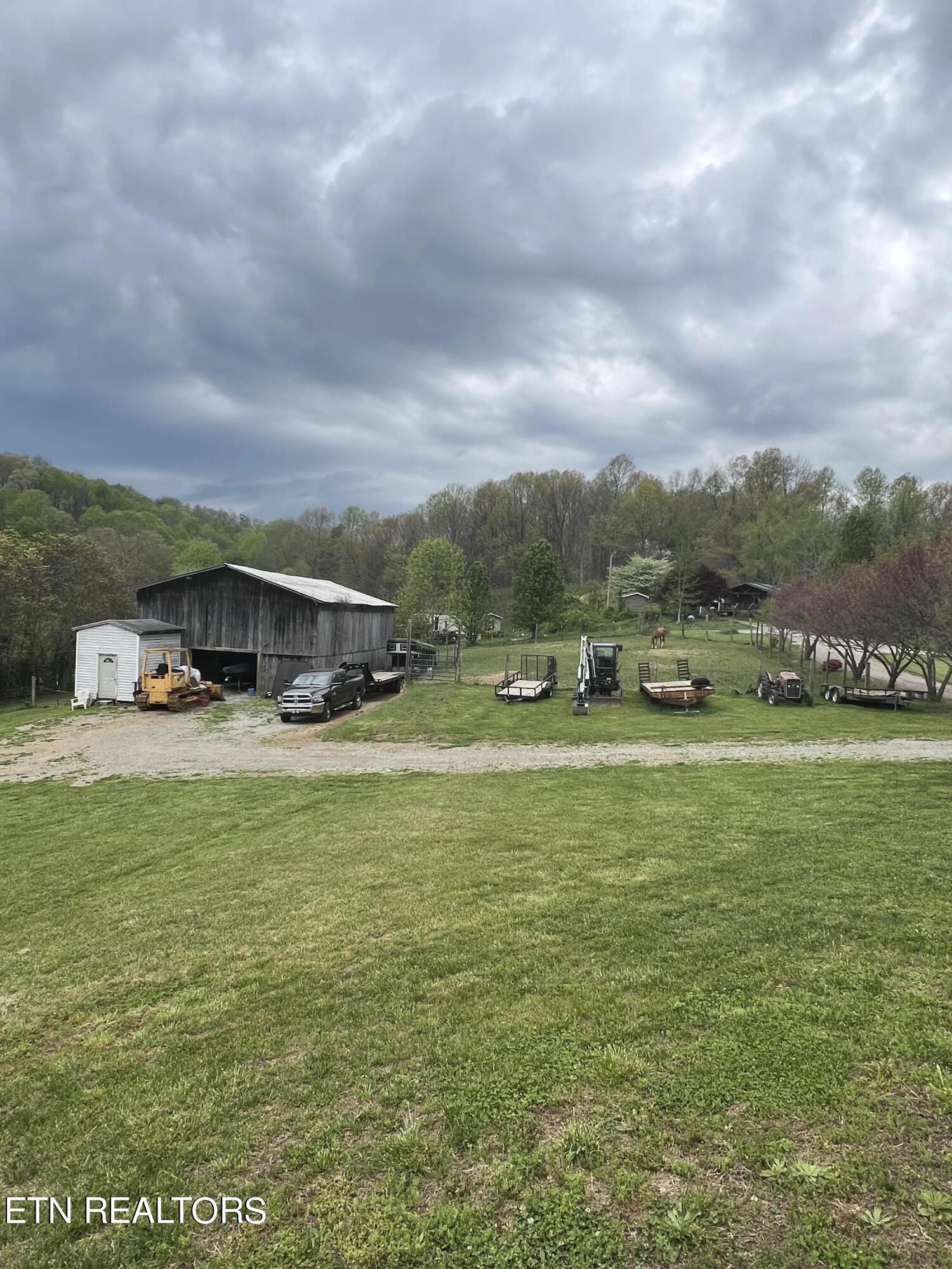 145 Temperance Lane Speedwell TN 37870