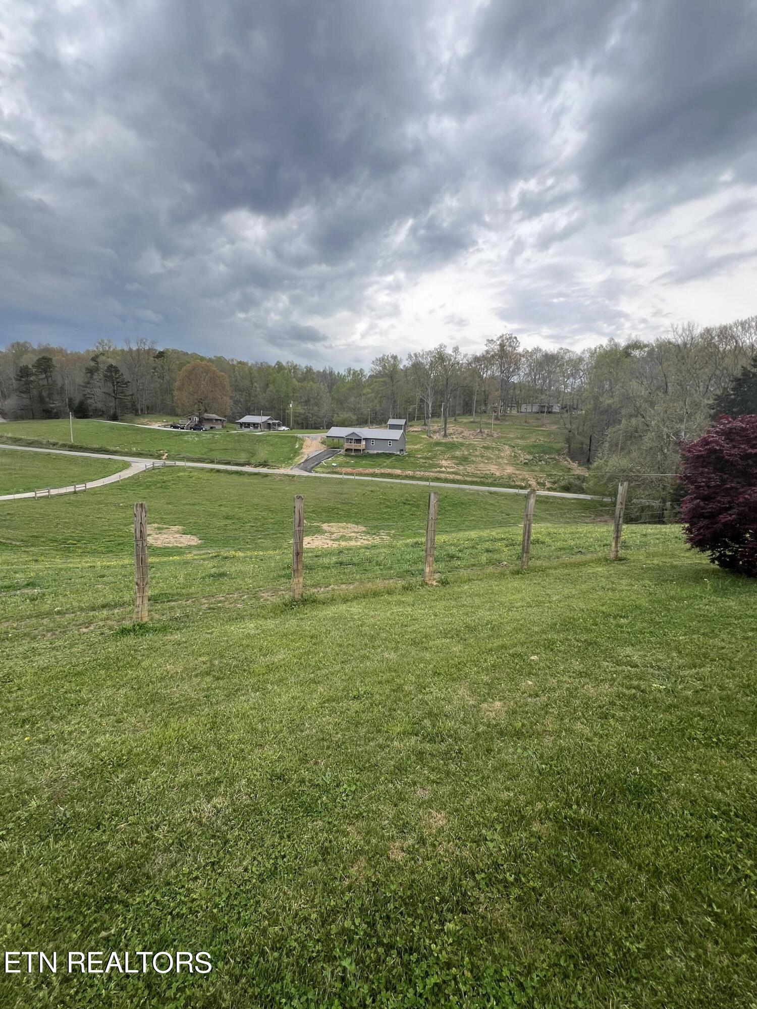 145 Temperance Lane Speedwell TN 37870