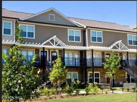 1130 Tree Top Way Knoxville TN 37920